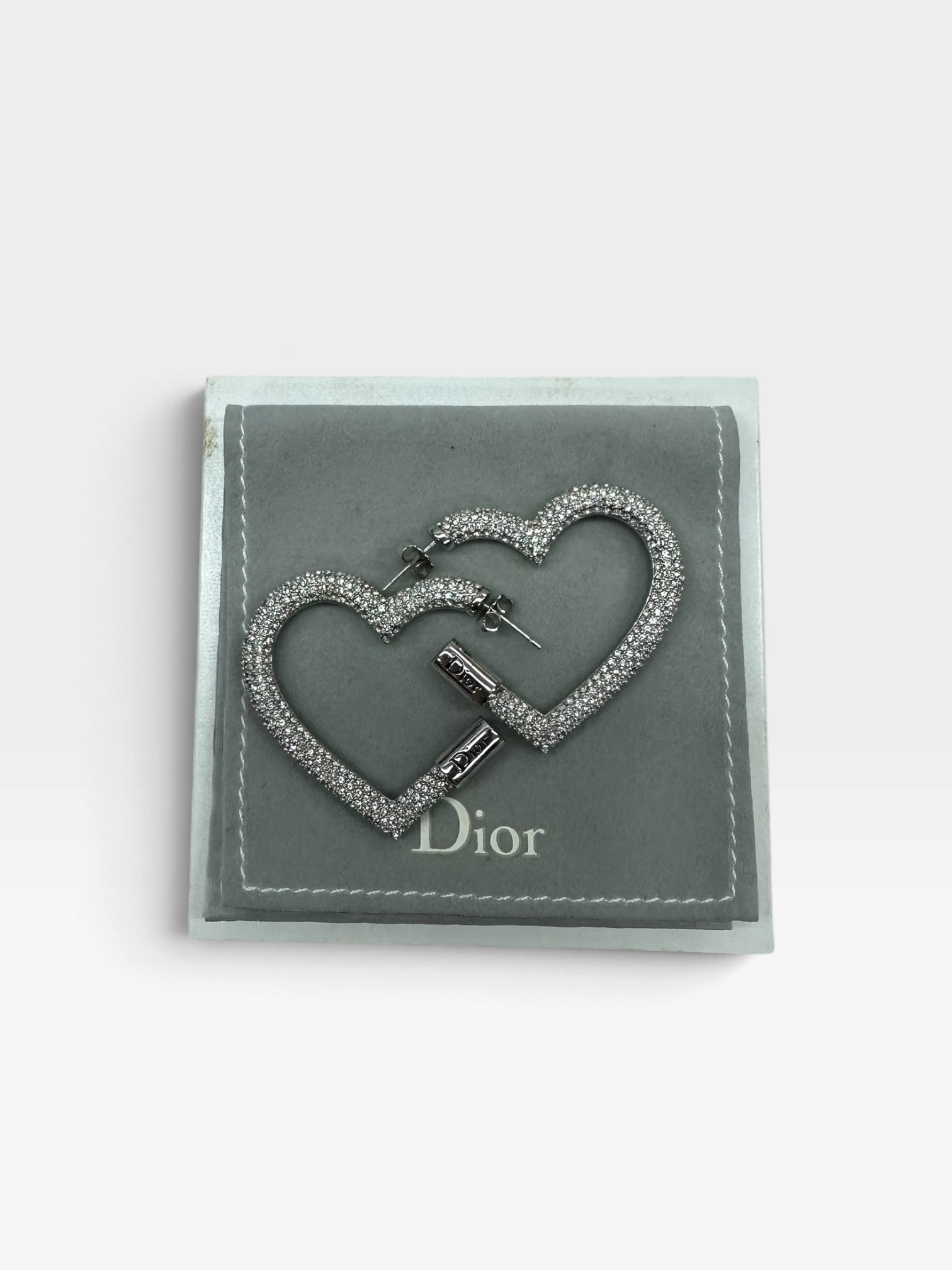 Pre-Owned Christian Dior Crystal Heart Hoop Earrings /Product Code:102004