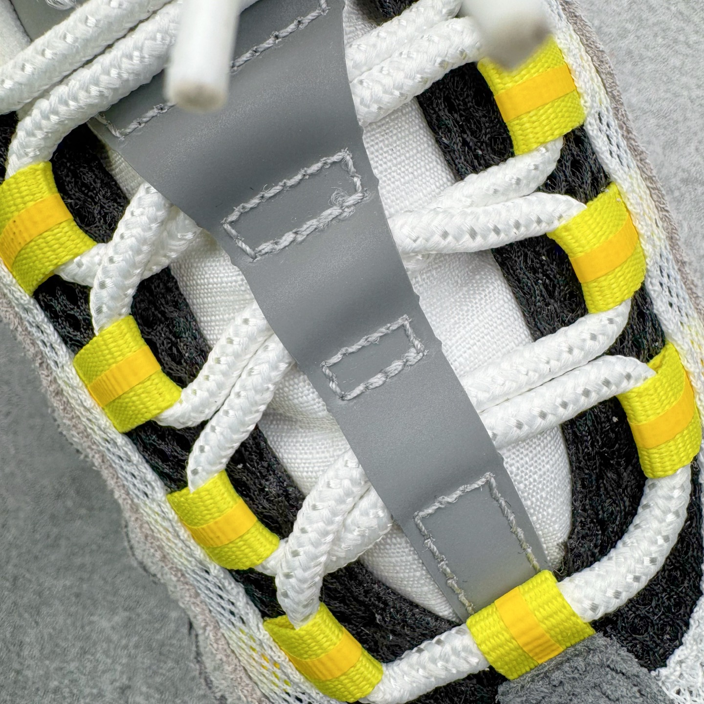 Nike Air Max 95 OG IB4523-004