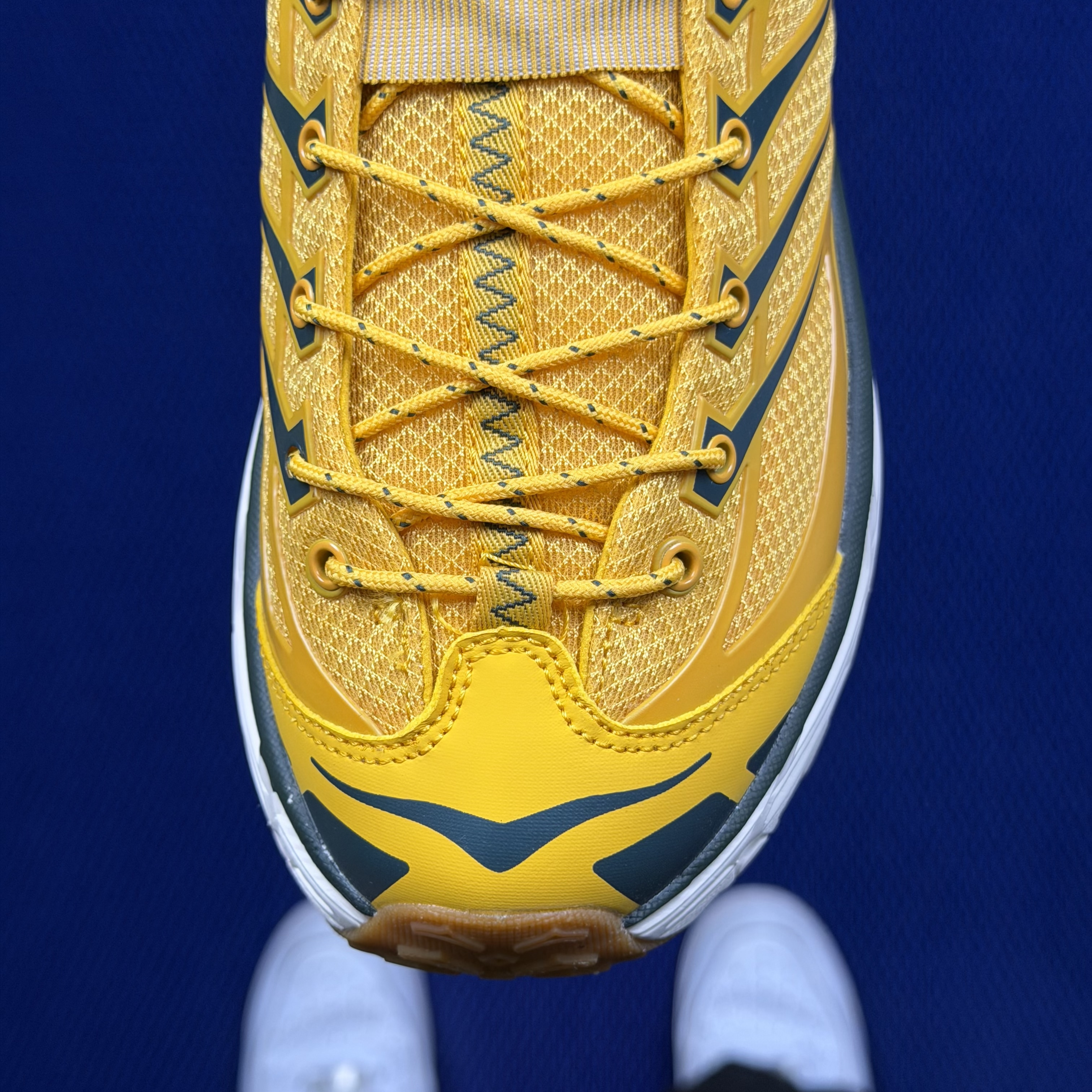 Hoka One One Mafate Three 2 