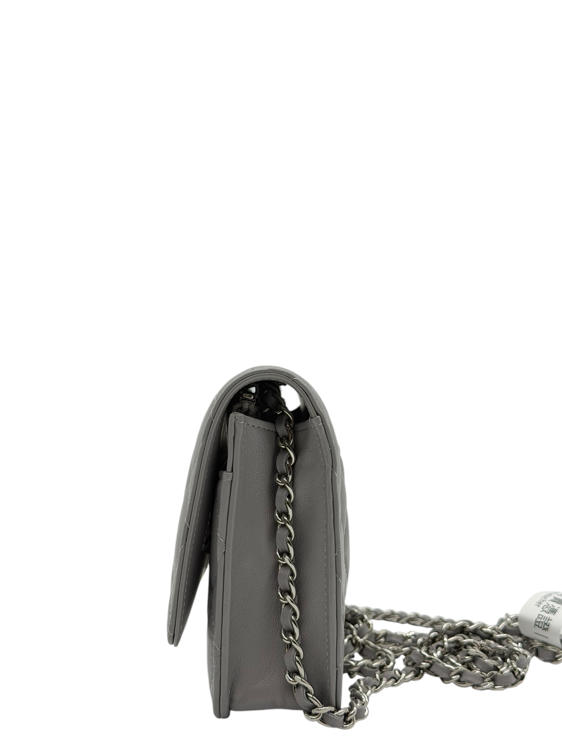 Pre-Owned CHANEL Wallet On Chain / Product Code: 26060101
