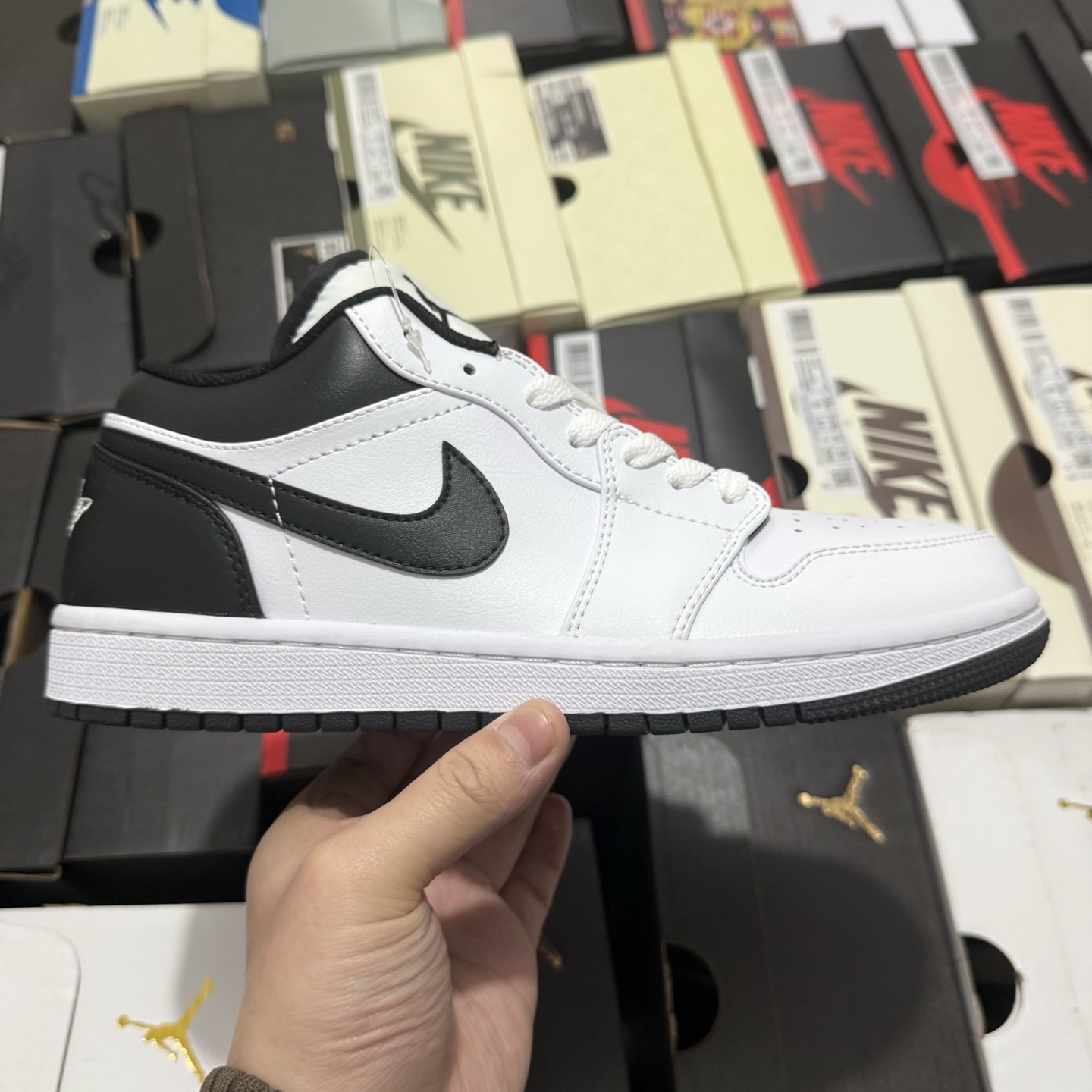 Nike Air Jordan 1 Low 'Black Fire Red' 553558-060 