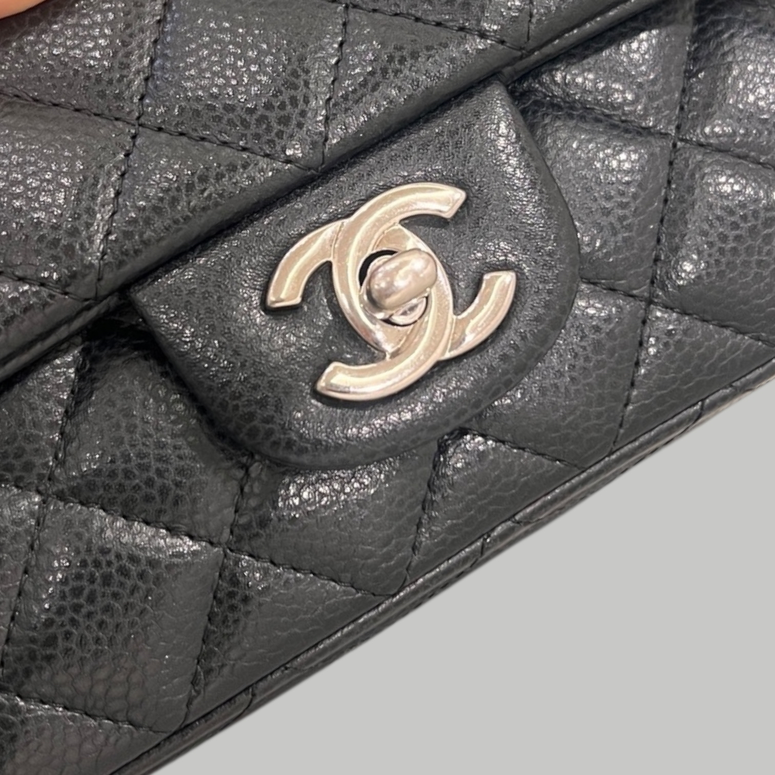 Chanel Caviar 20cm 銀扣