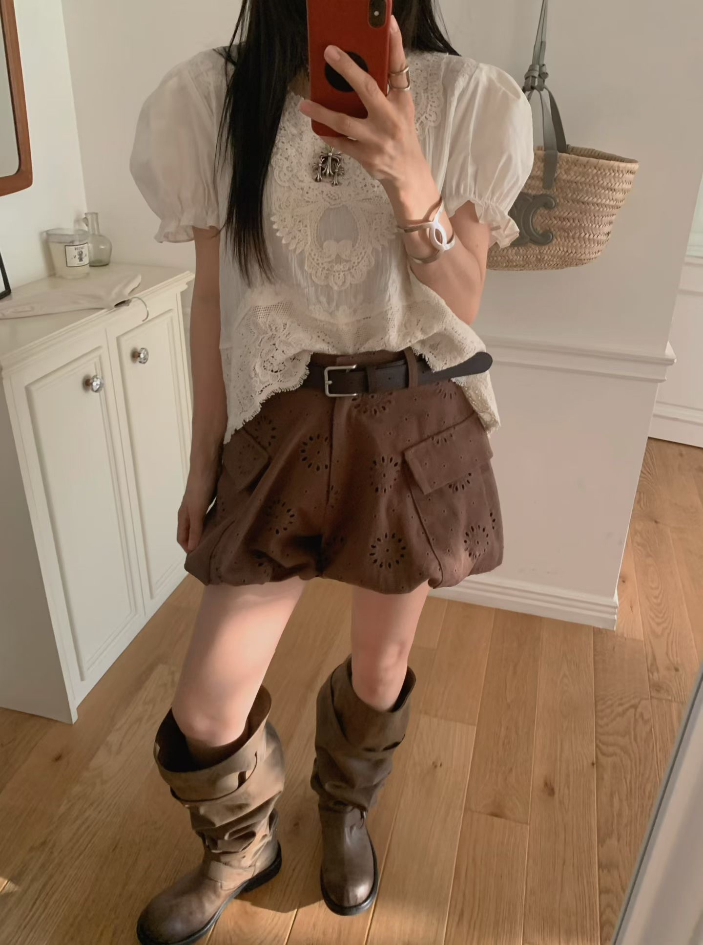Embroidered lace blouse 