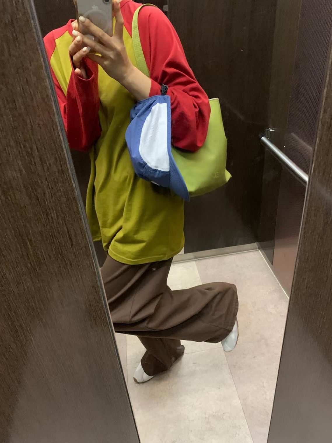 221575 撞色牛角膊Tee