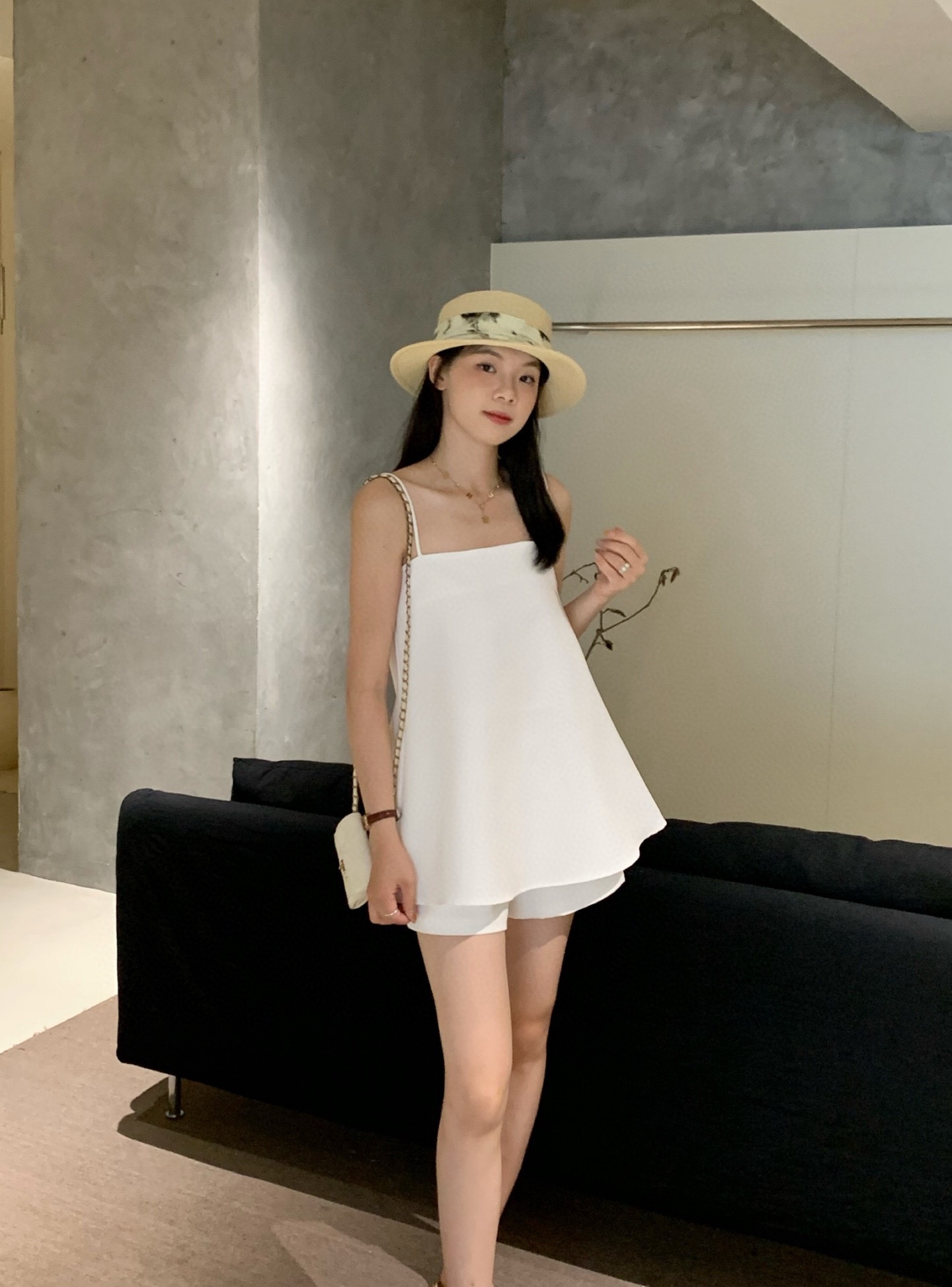 Maya Top + Short Sets 法式高级感吊带上衣+短裤套装 ( 2 Colours )