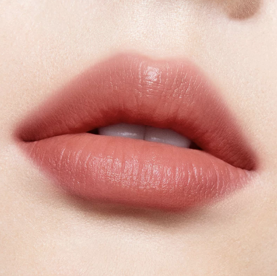 YSL 敢裸柔霧唇膏 Lovenude Balm 粉幼管柔霧唇膏 (多色選擇)