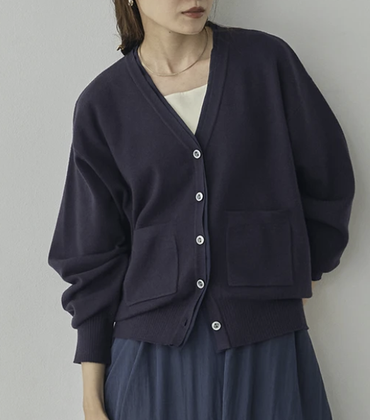 防靜電柔軟綿密紗V領開襟衫  - 2026 流行穿搭  女士外套 秋季時尚穿搭 柔軟舒適 優雅日常 成人休閒  易於配搭 日本直送   #JP-I-260045