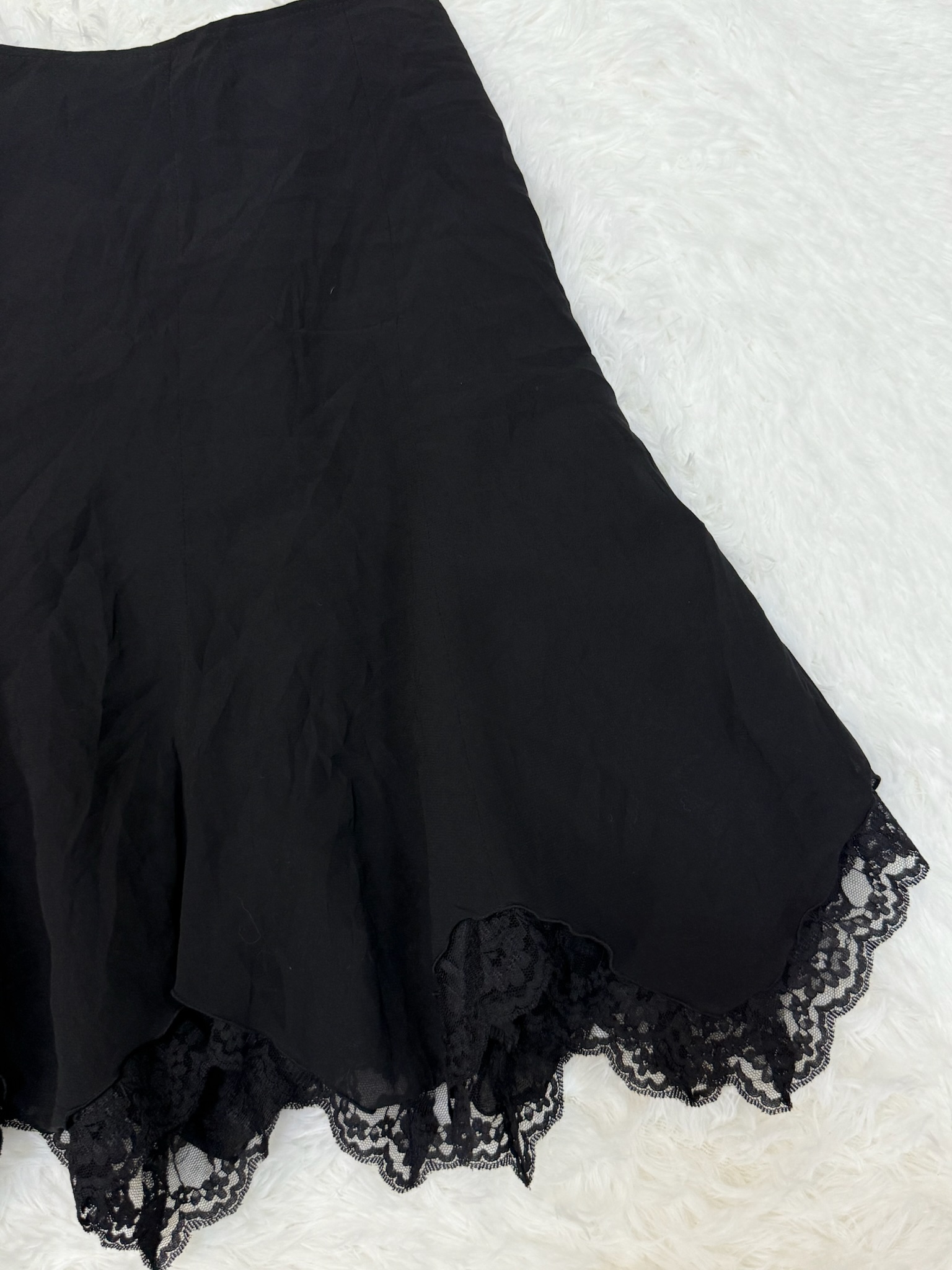 Black Scalloped Lace Hemline A-Line Skirt