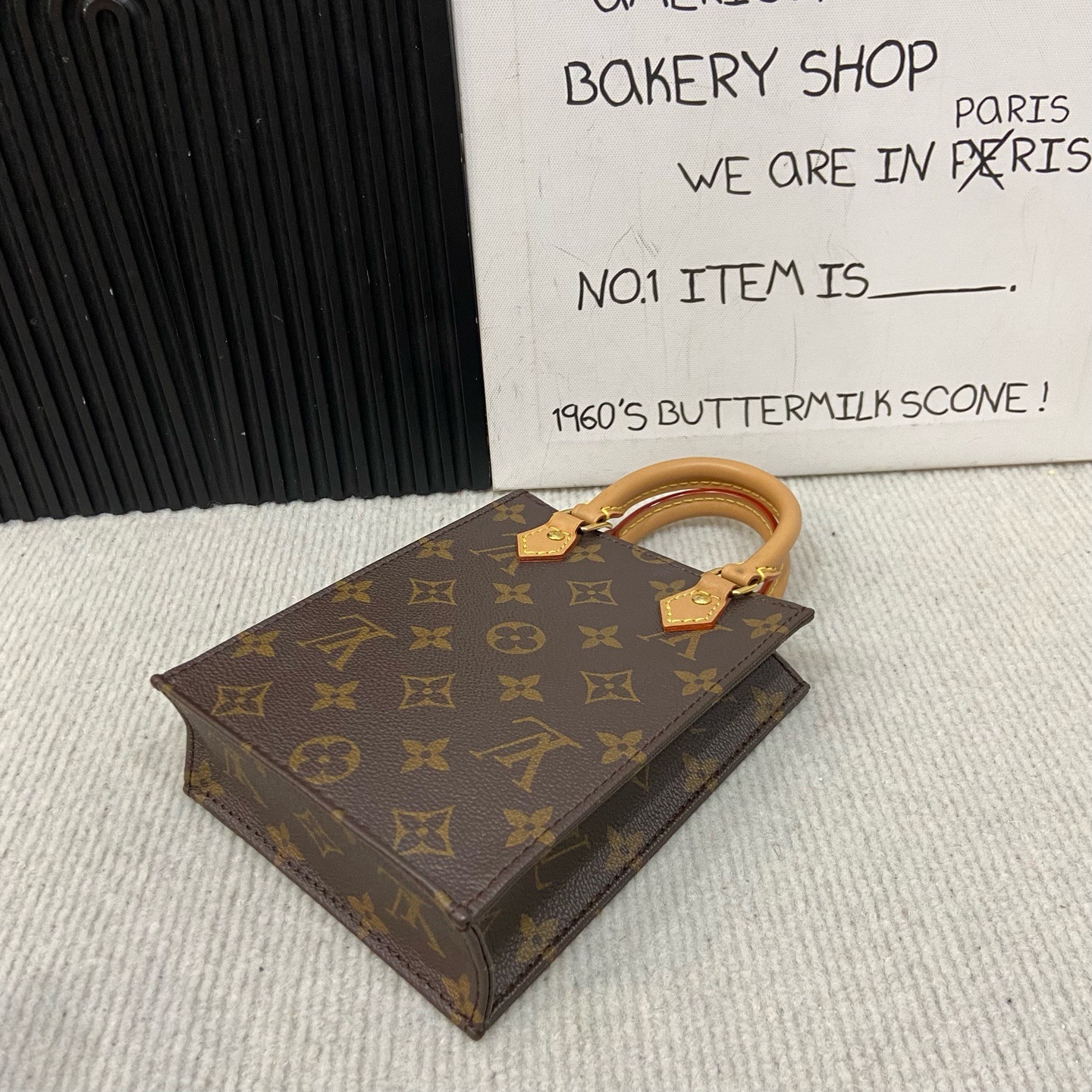 【預訂貨品】Lv老花琴譜mini tote 💳芯片款 