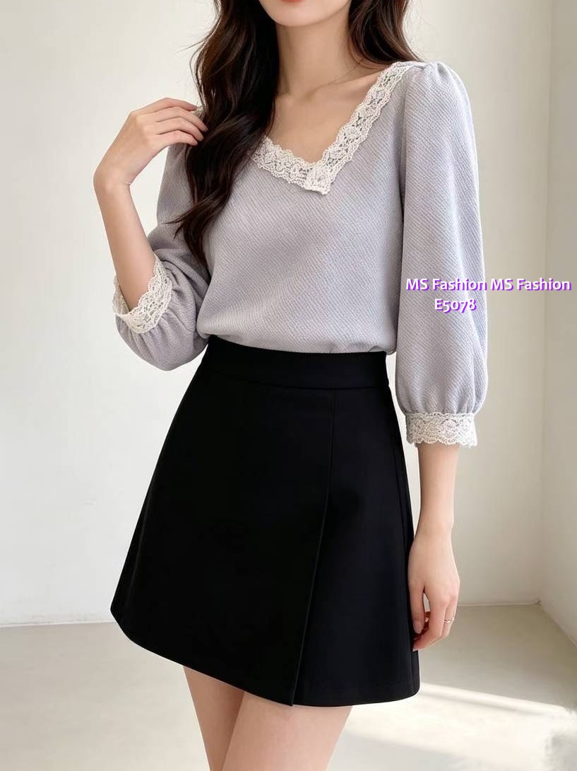 E5078 特色V領拼lace top
