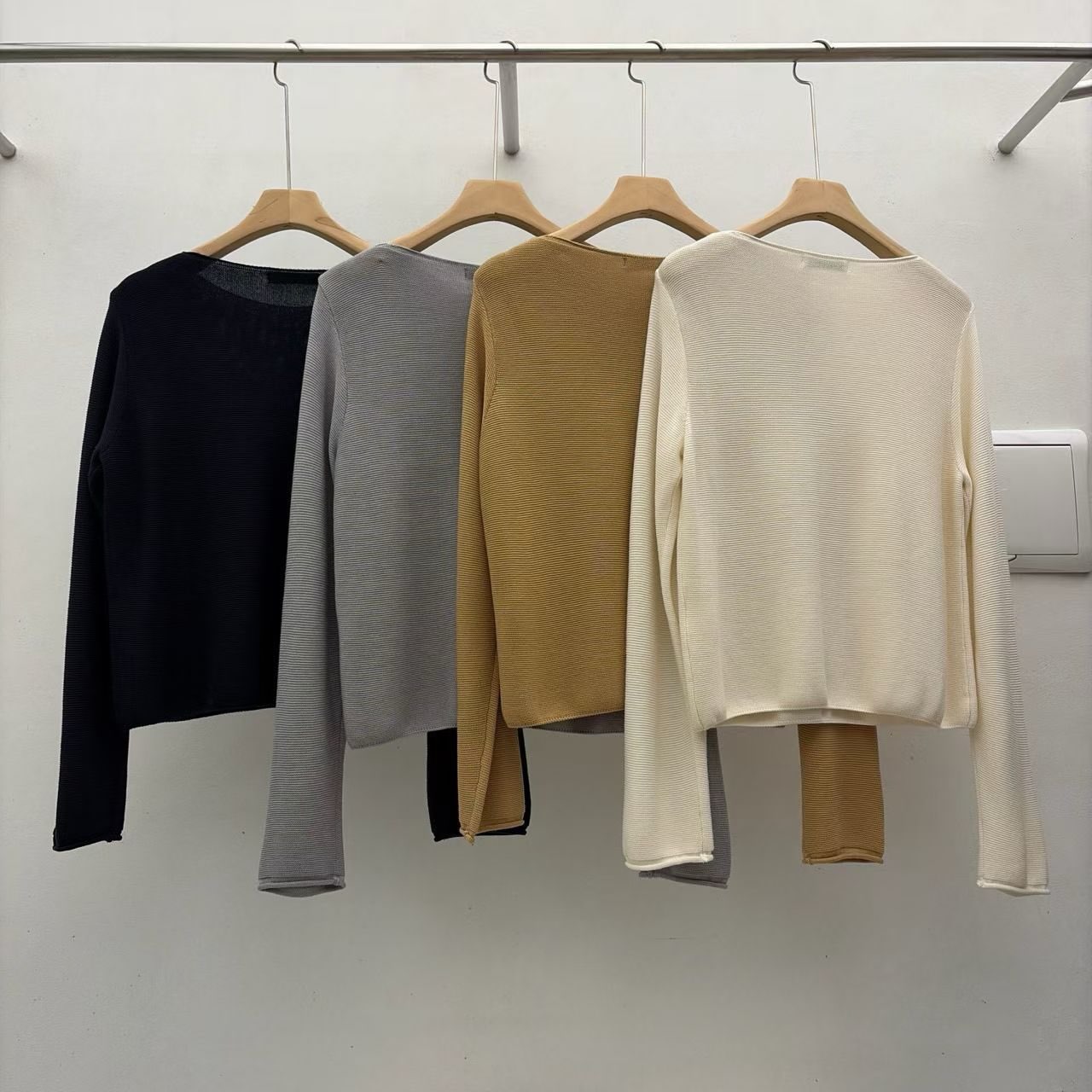 (2026FW) MOI - TOP