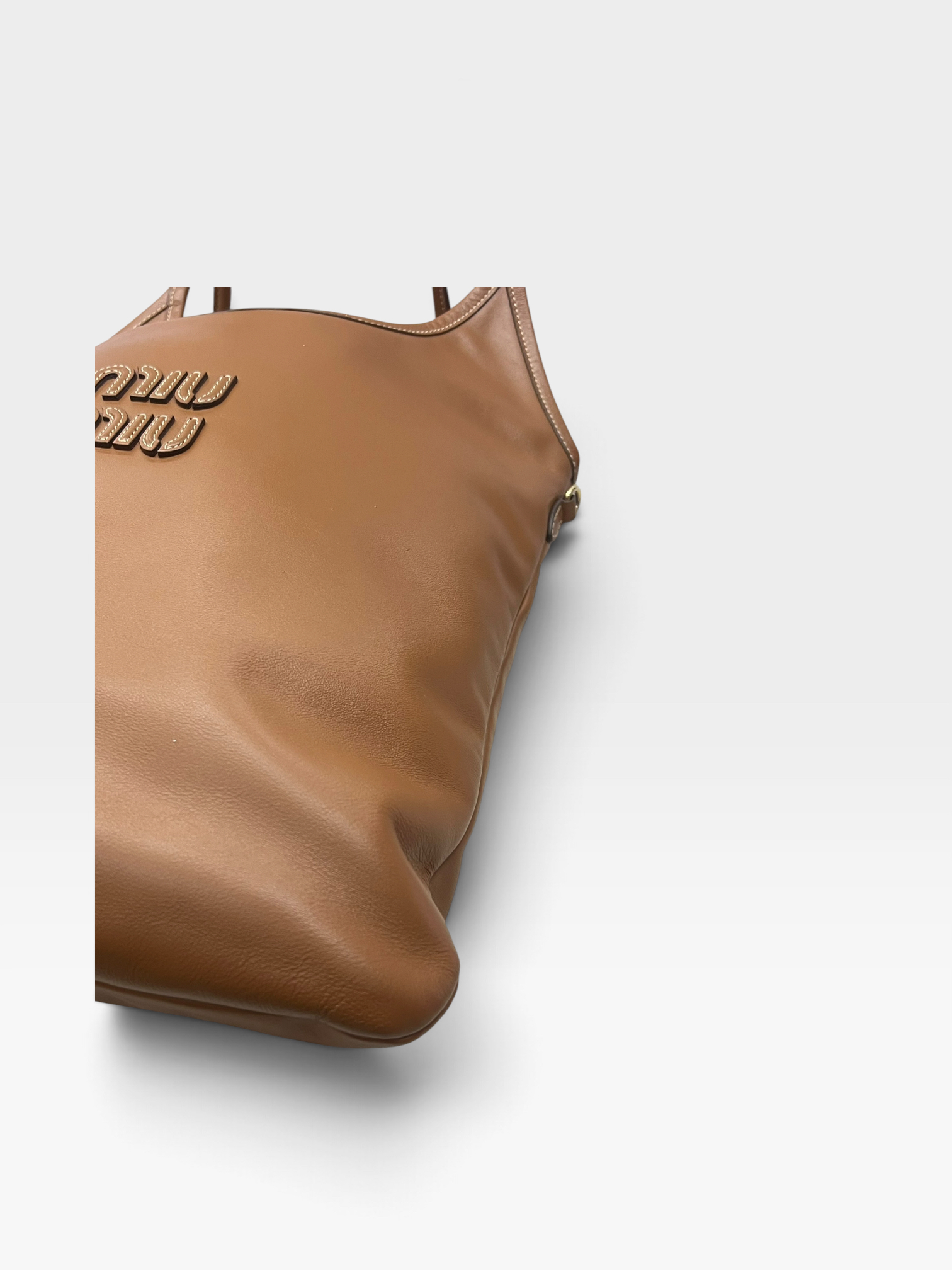 Pre-Owned MIU MIU Ivy Bag / Product Code: 092504