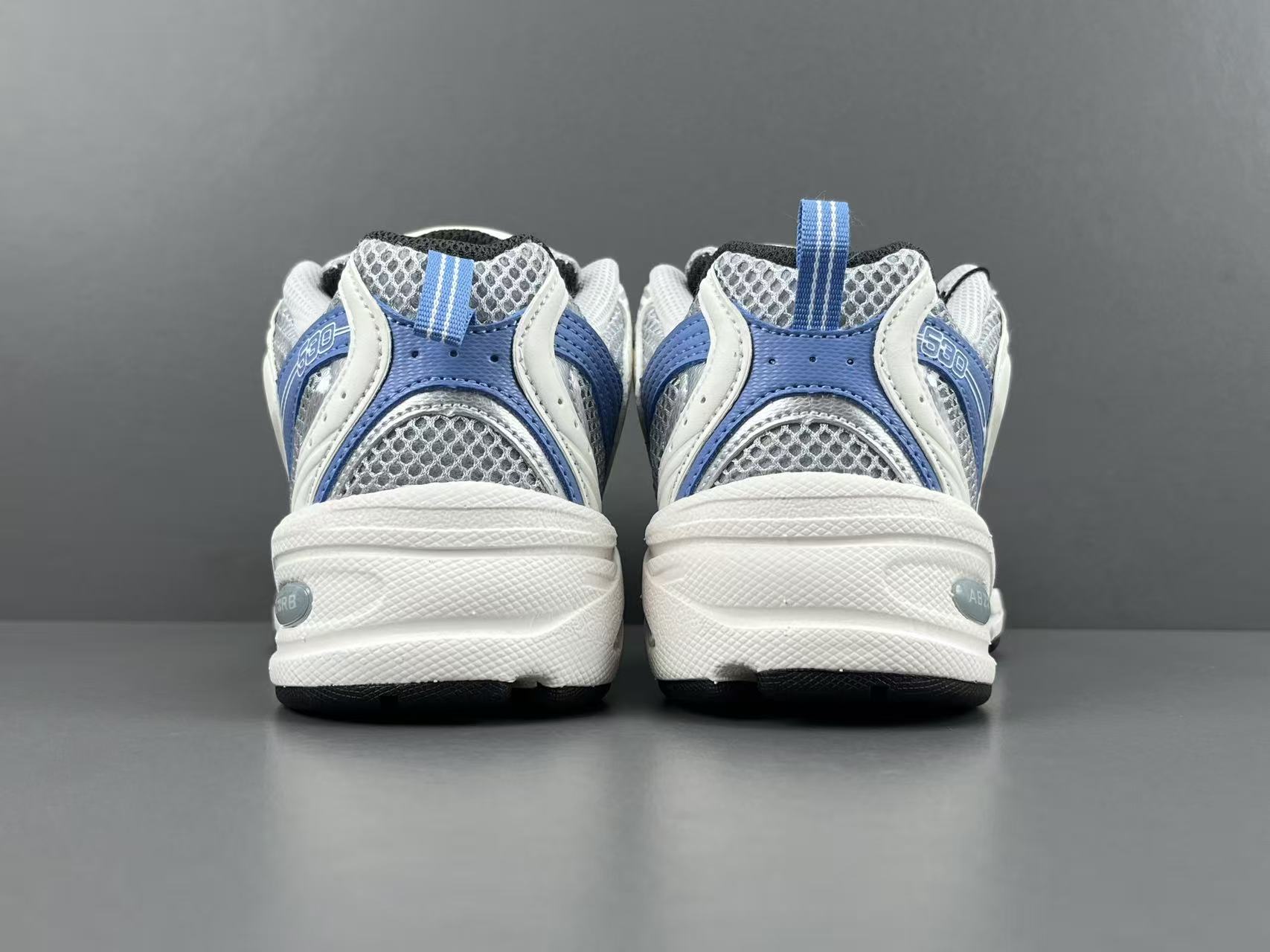 New Balance 530 MR530KC