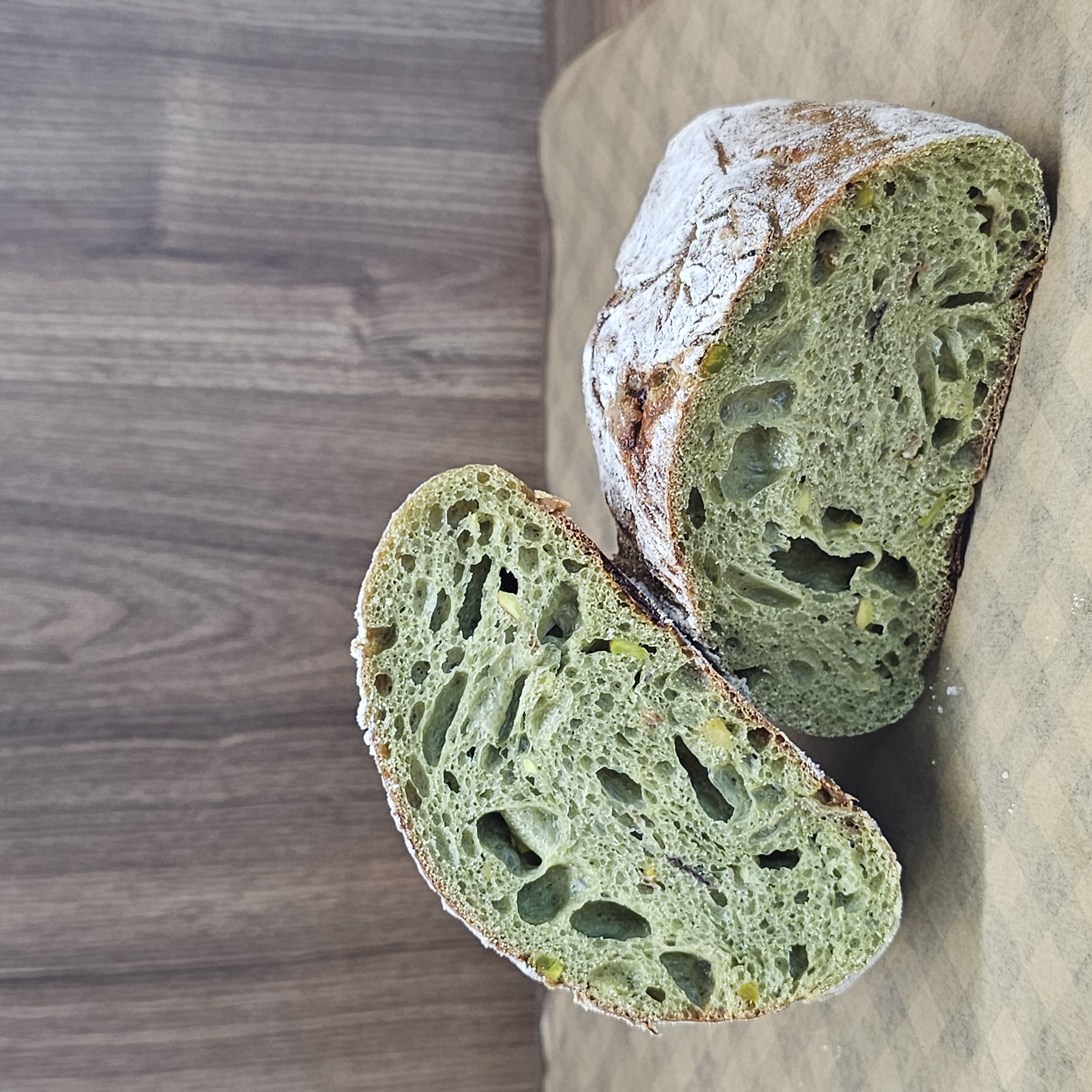 阿嫲｜開心果CIABATTA｜中西合璧 堅果果乾營養巔峰