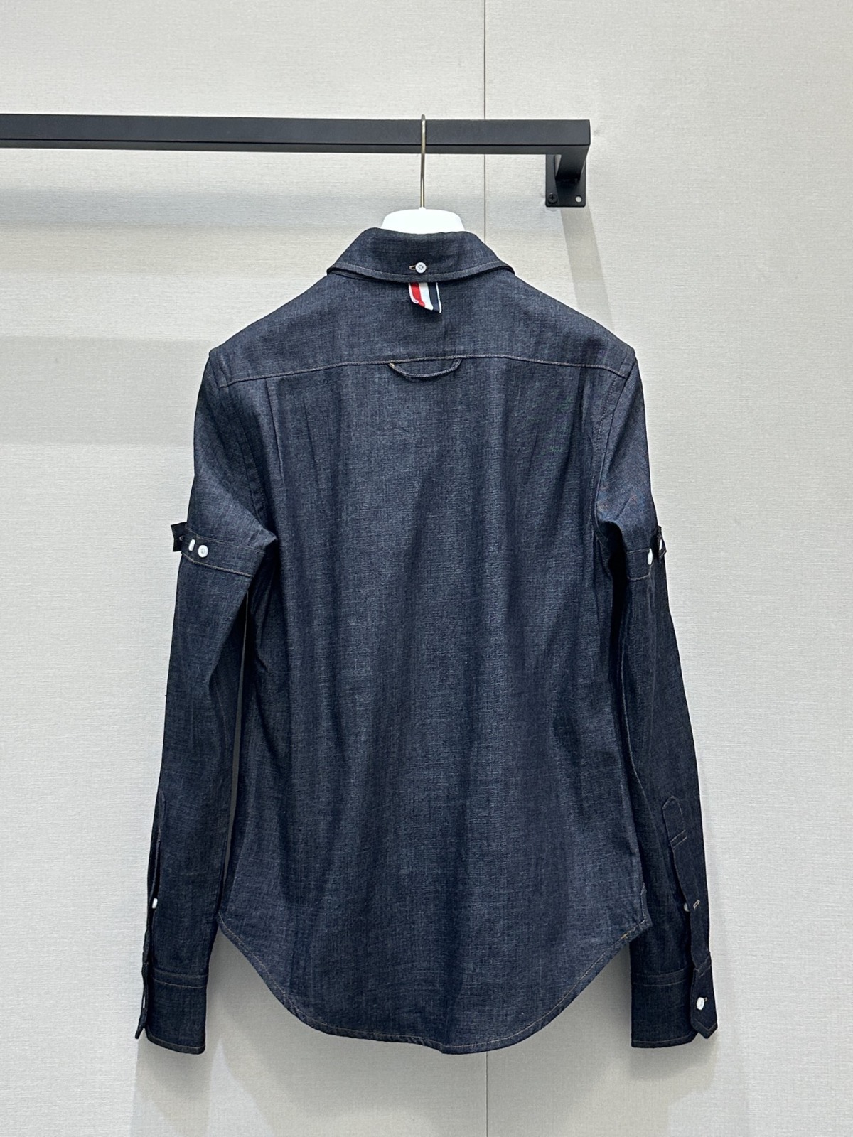 【原單】Thom Browne 袖筒紐扣長袖恤衫