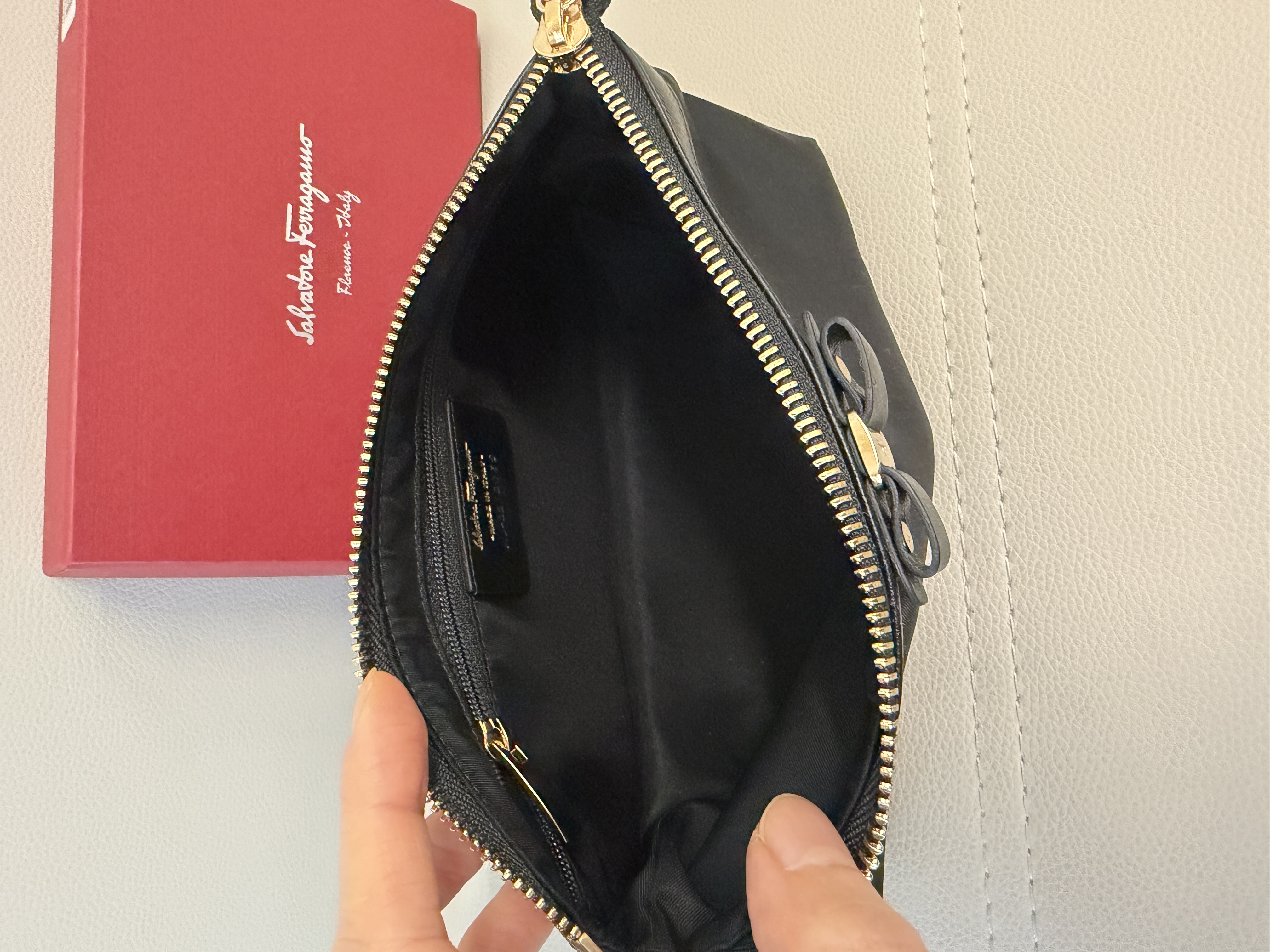 Ferragamo 化妝袋