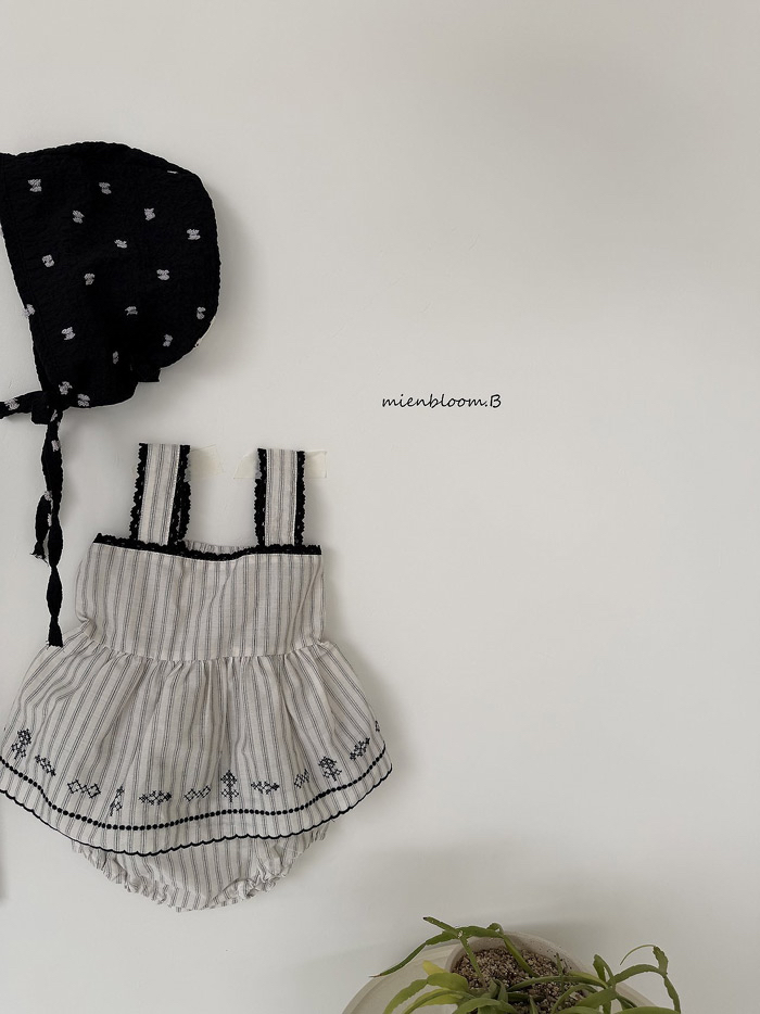 🇰🇷mienbloom.b 包屁褲