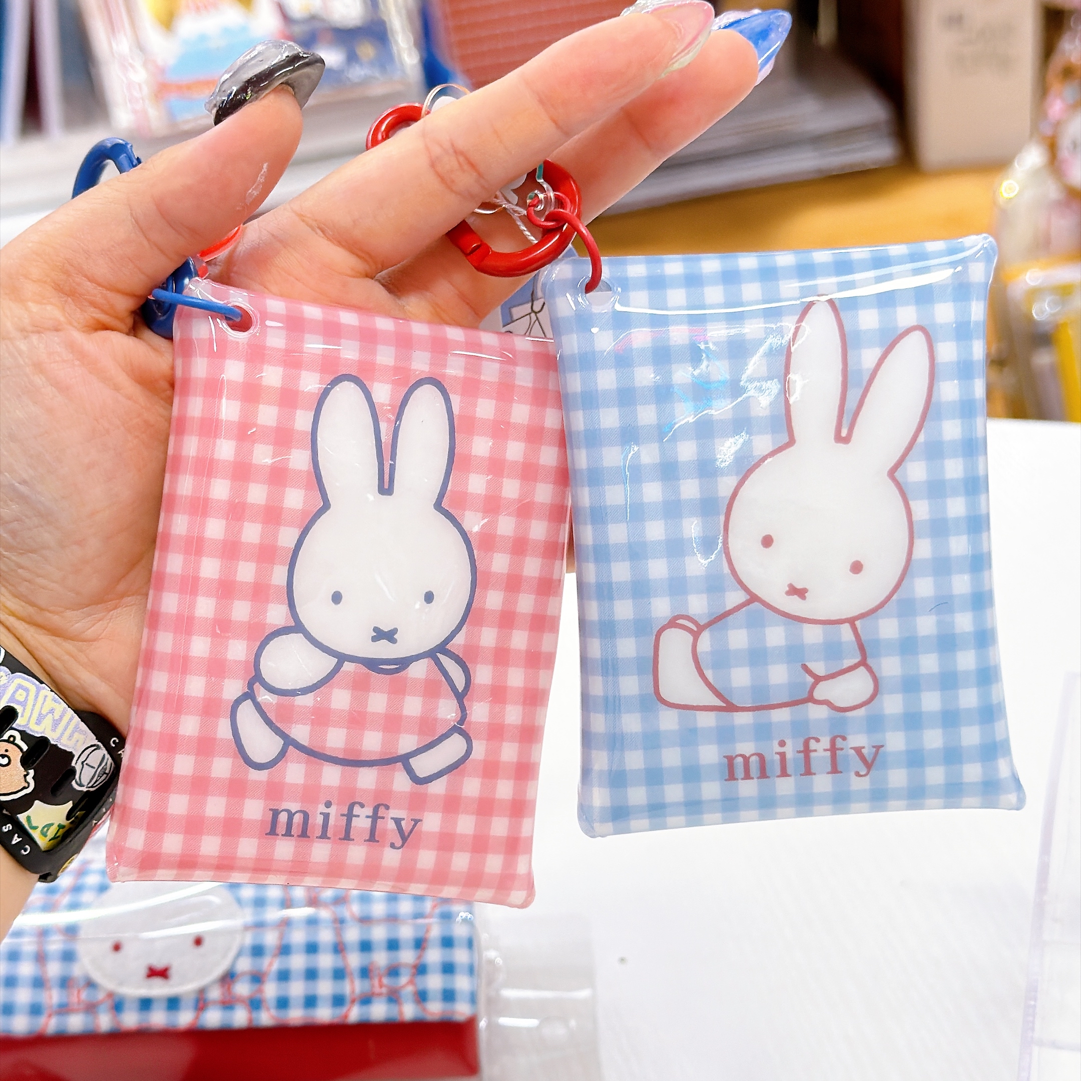 日本直送新款Miffy格仔系列多款產品手挽袋環保袋眼鏡盒散子包公仔掛飾
