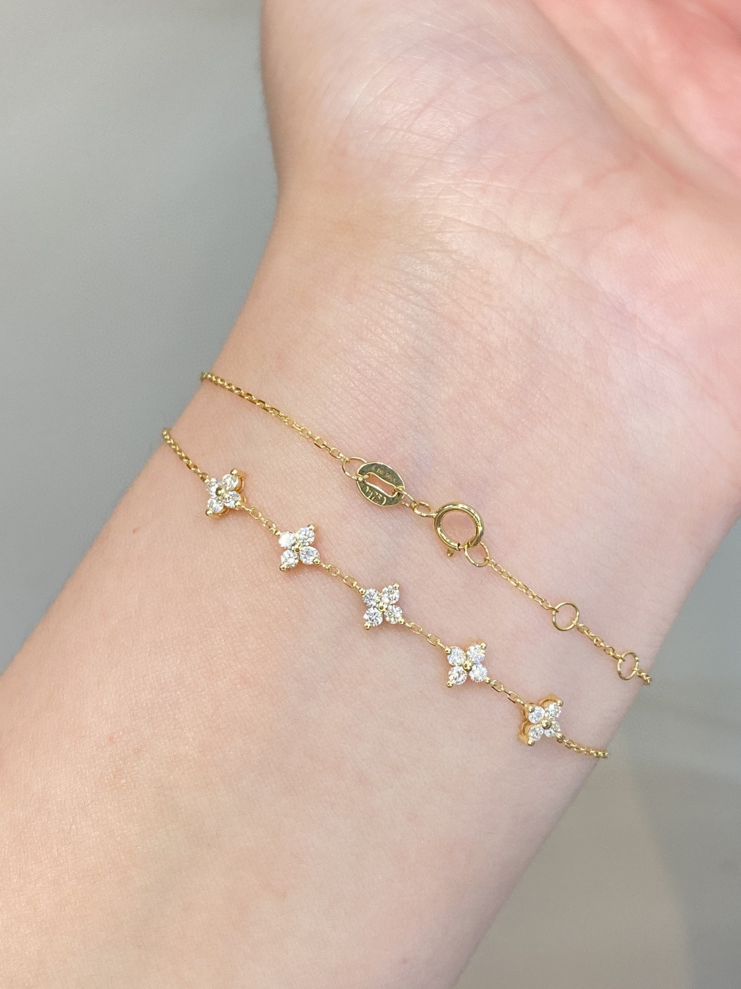 18K Diamond Bracelet 