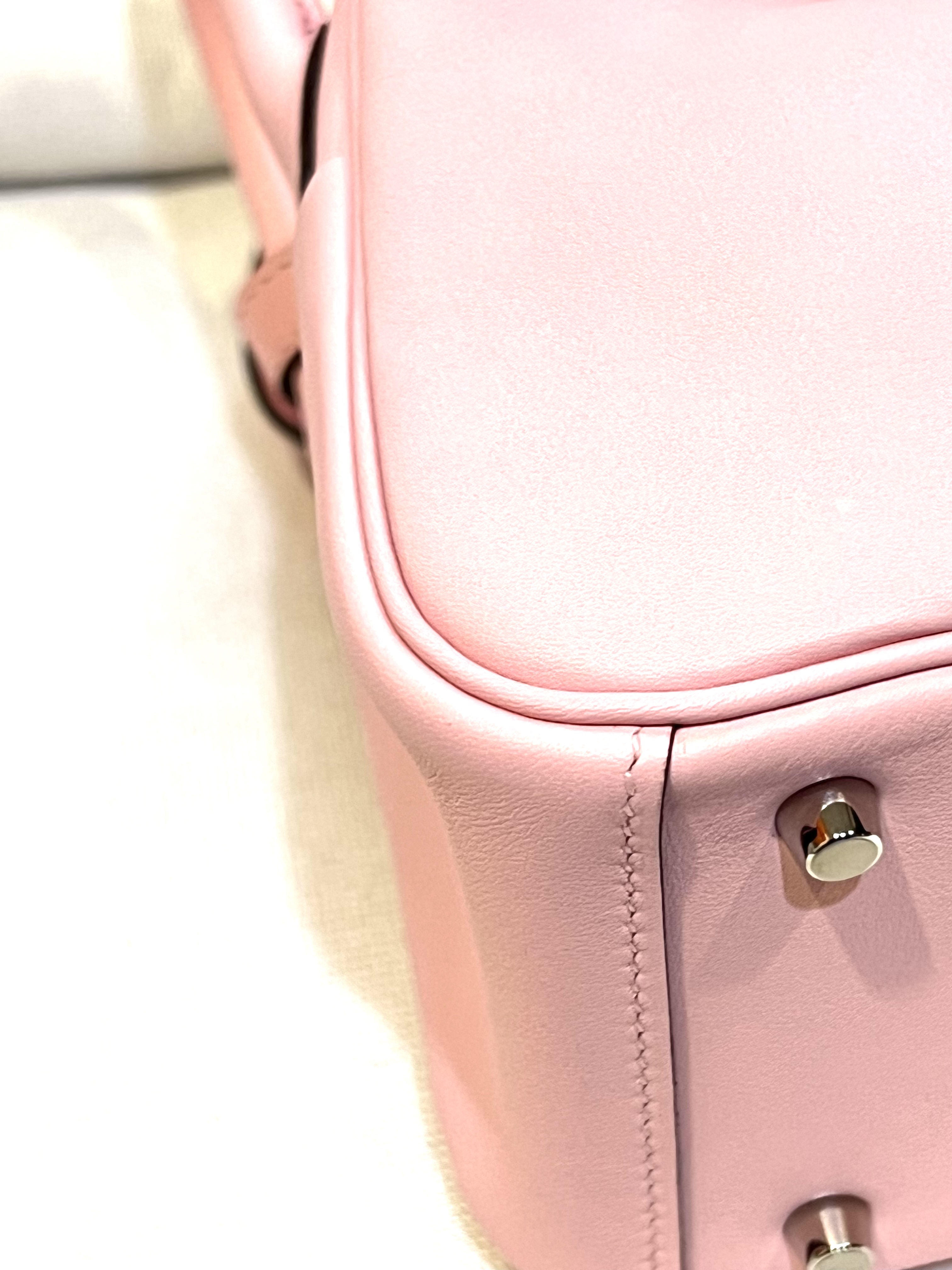 Pre-Owned Hermès Mini Lindy Stamp Z / Product Code: 26041114