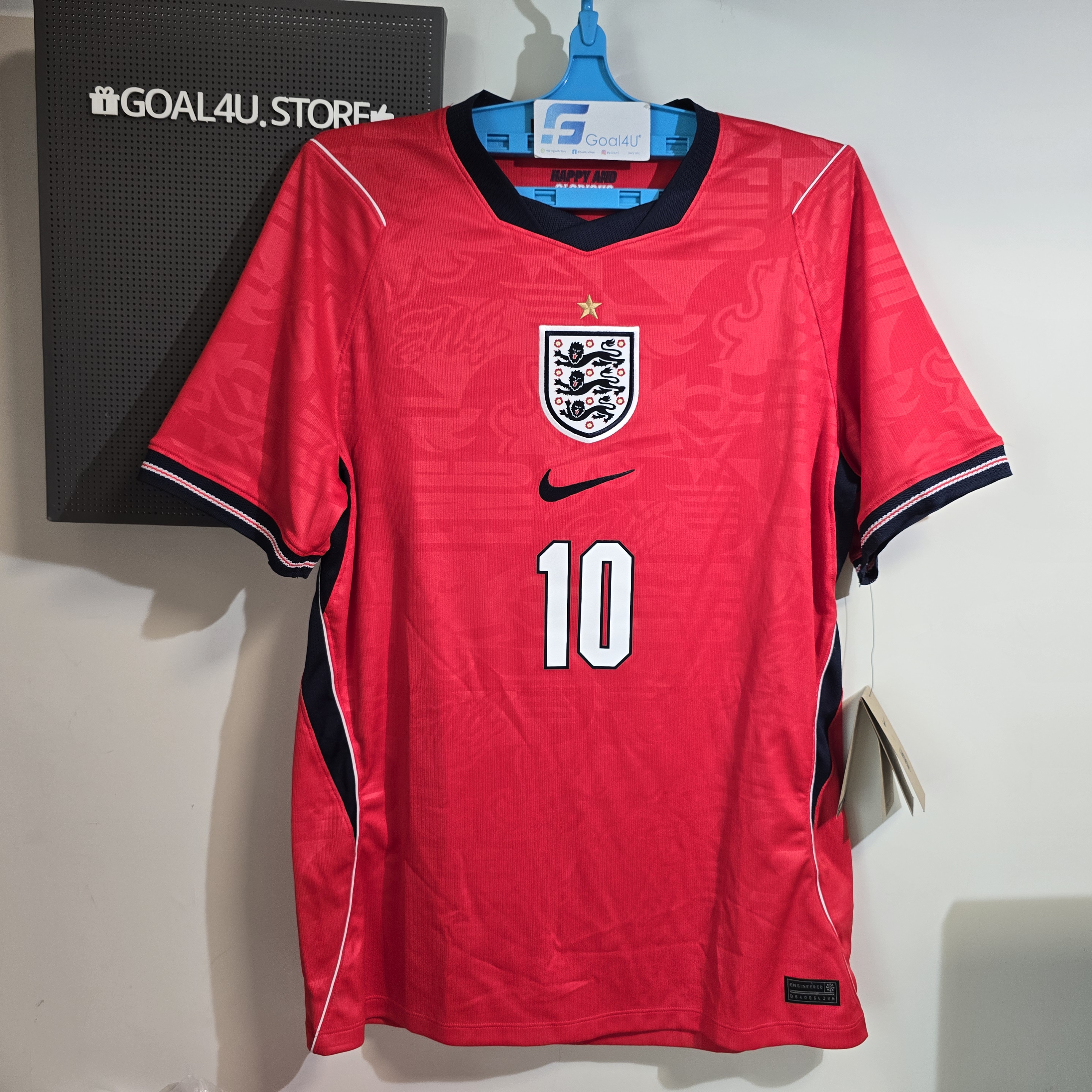 經典三色重現 Nike England 英格蘭 2026-27 作客球迷版球衣 (可加印字章) IB5361