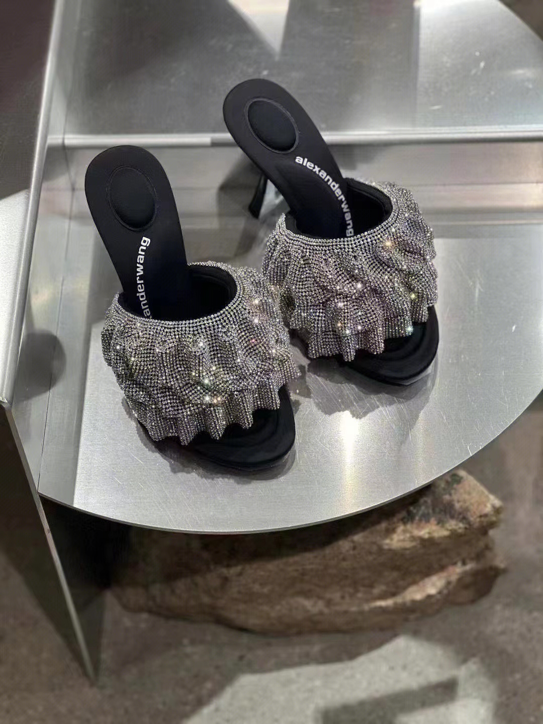 清貨特價✨Alexander wang 10.5cm 滿閃石sandal  Size 35.5-38