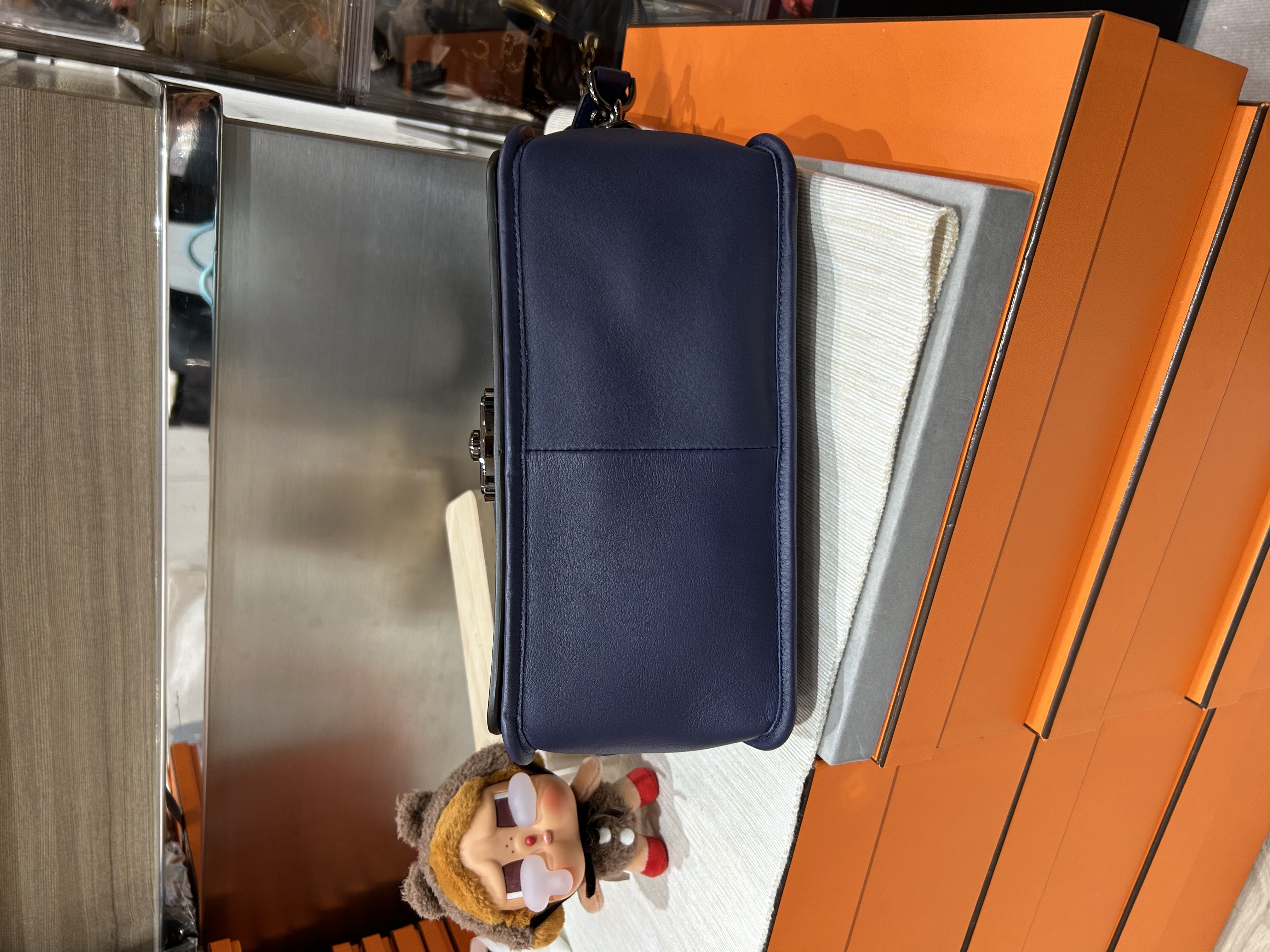 Longchamp Shoulder bag 100%Authentic, 98%New