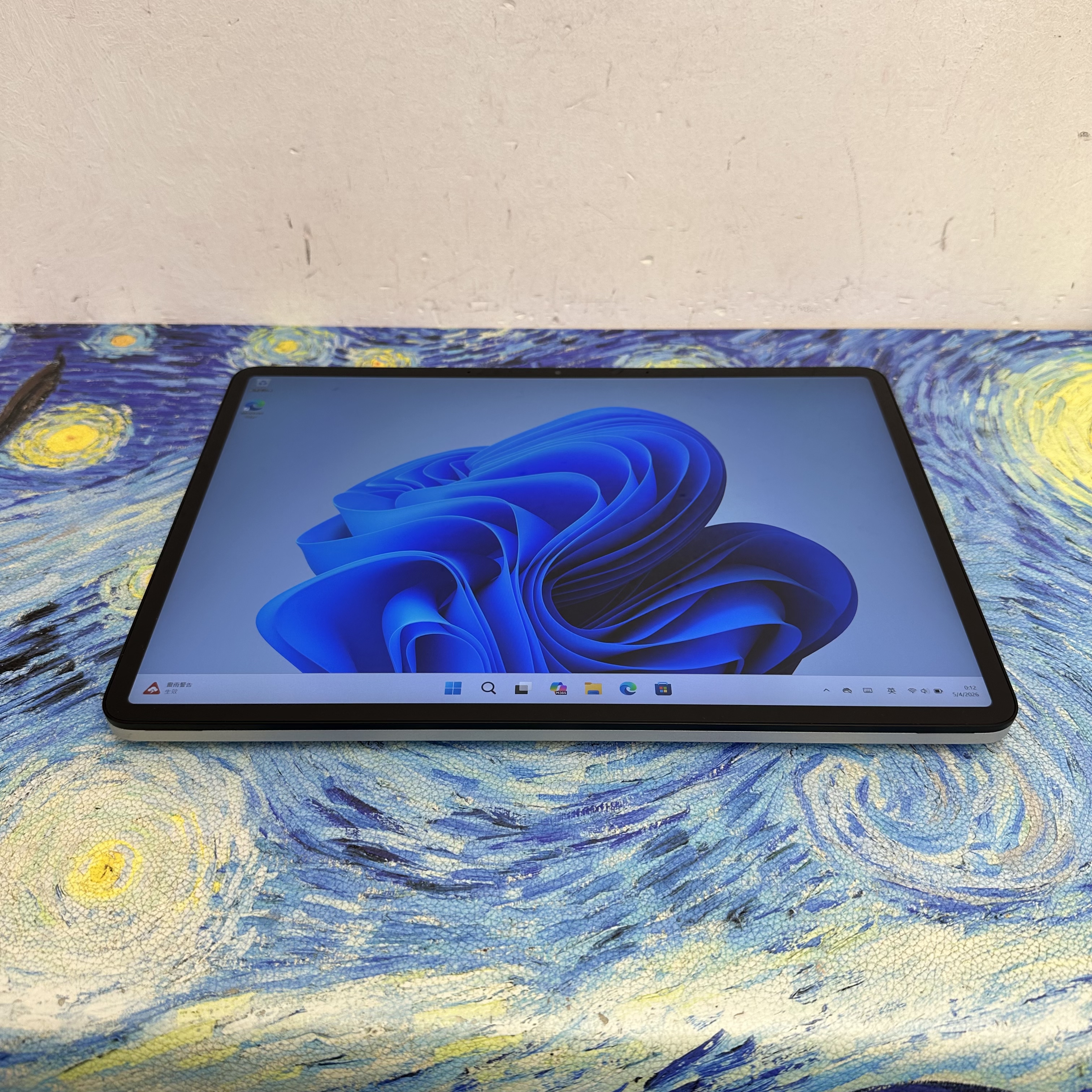 (頂級三段變型 Surface Laptop Studio❤️‍🔥)Microsoft Surface Laptop Studio  i7-11370H /32GB Ram/1TB SSD/2K 120Hz Touch Mon/可Type C 充電/銀色/ Laptop / Notebook / RTX A2000 獨立顯示卡/ Tablet / Movie / YouTube / 