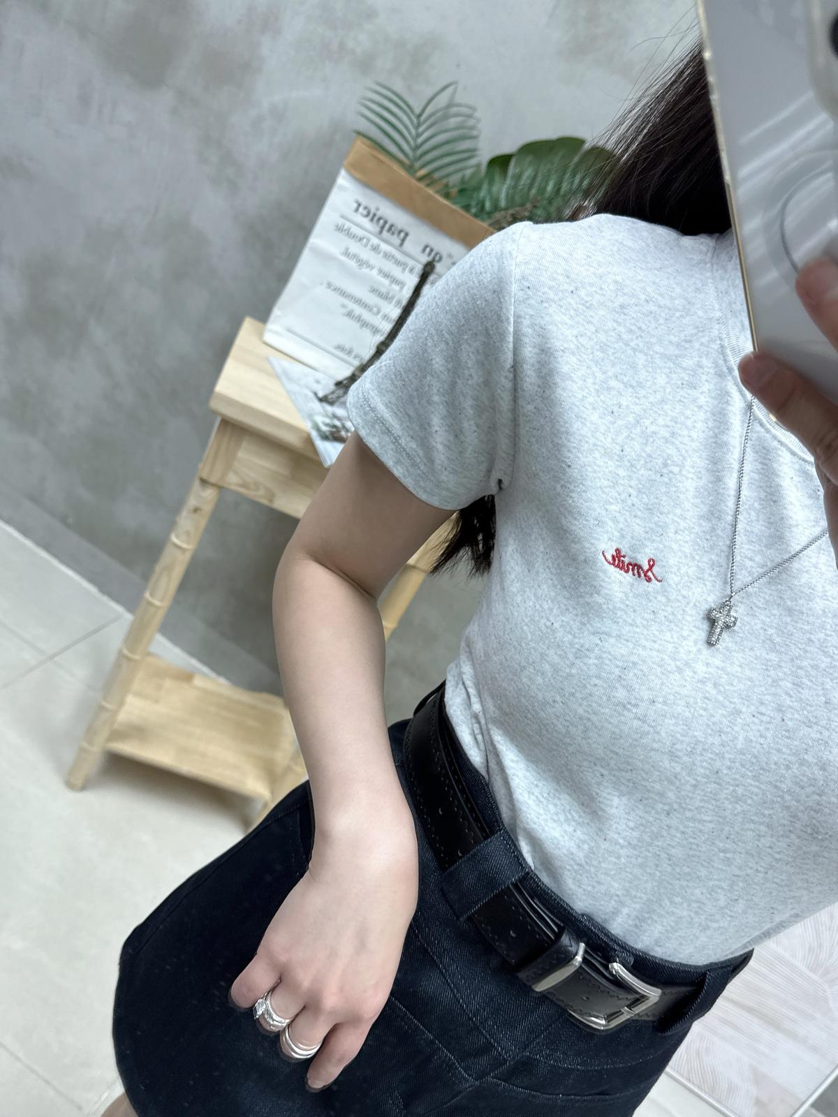 G18 彩點刺繡字Tee