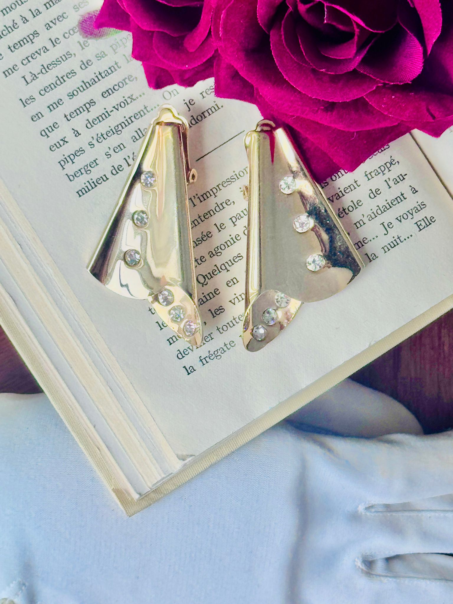 Vintage 1980s Golden Curved Fan Clip Earrings (MT2589-10)