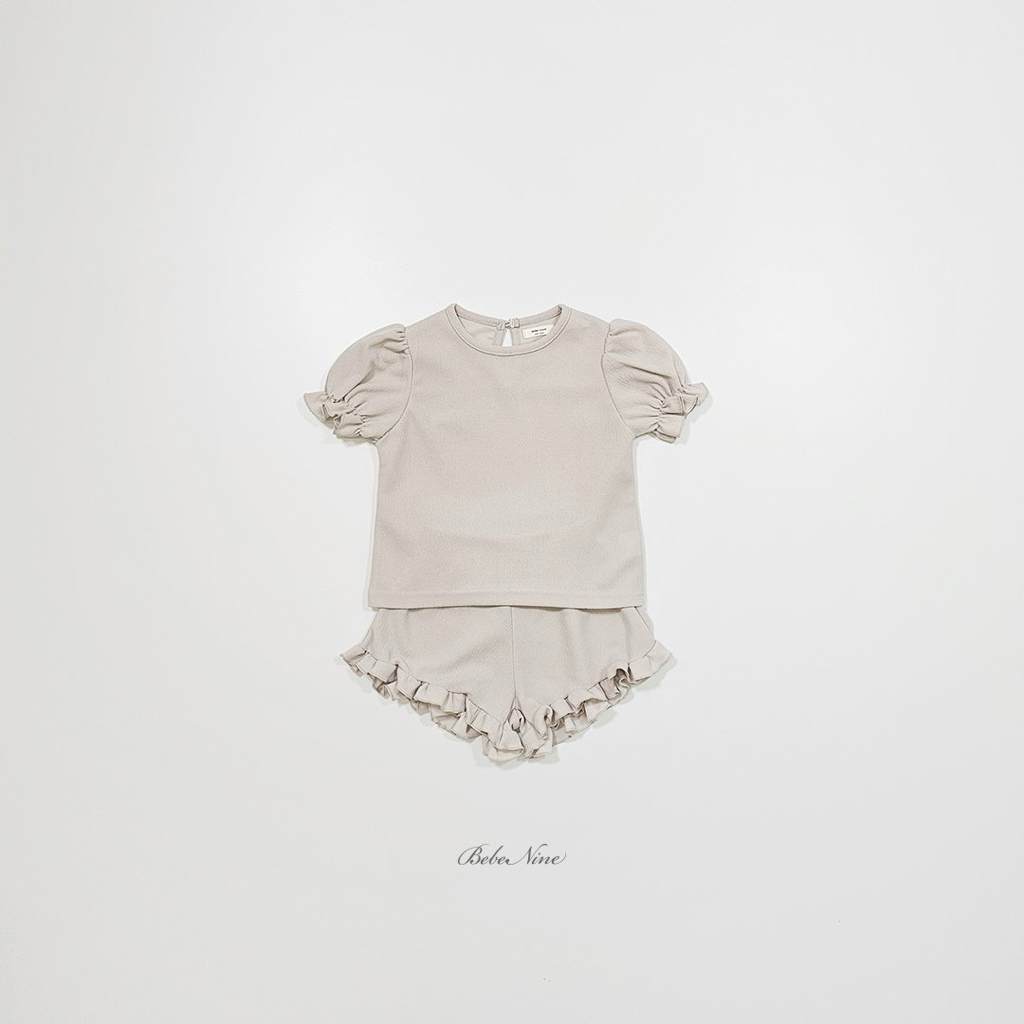 ☀️預訂 韓國直送☀️🇰🇷Bebenine三色荷葉邊泡泡袖上衣短褲上下套裝