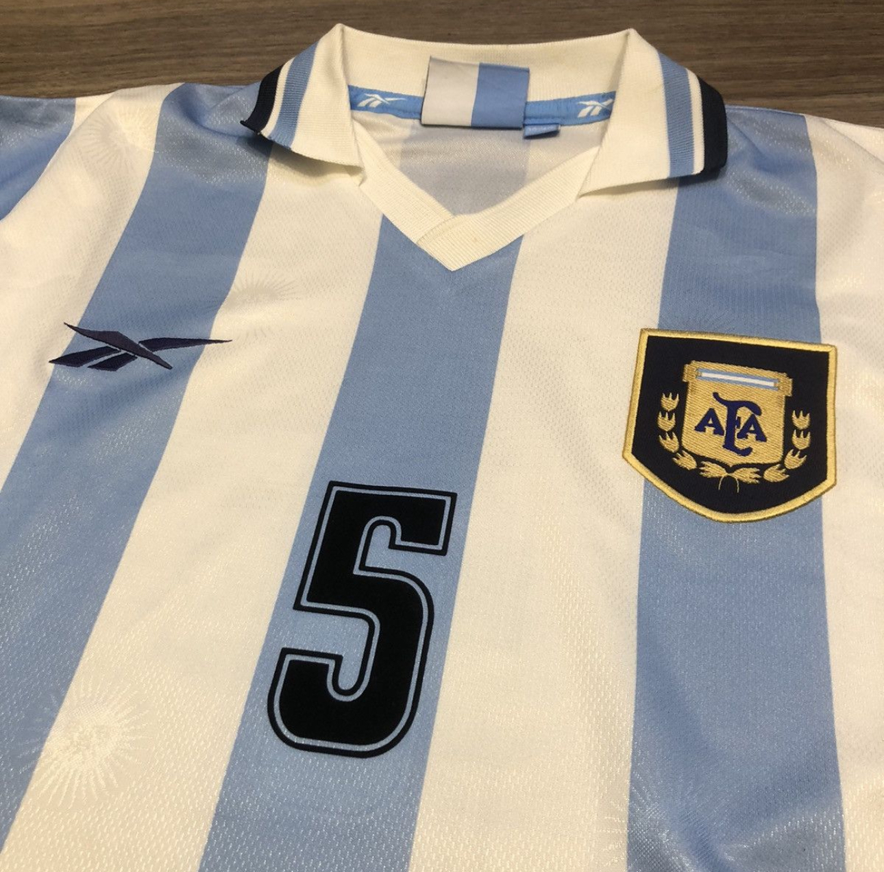 Argentina 99/00 home shirt #5 Cambiasso