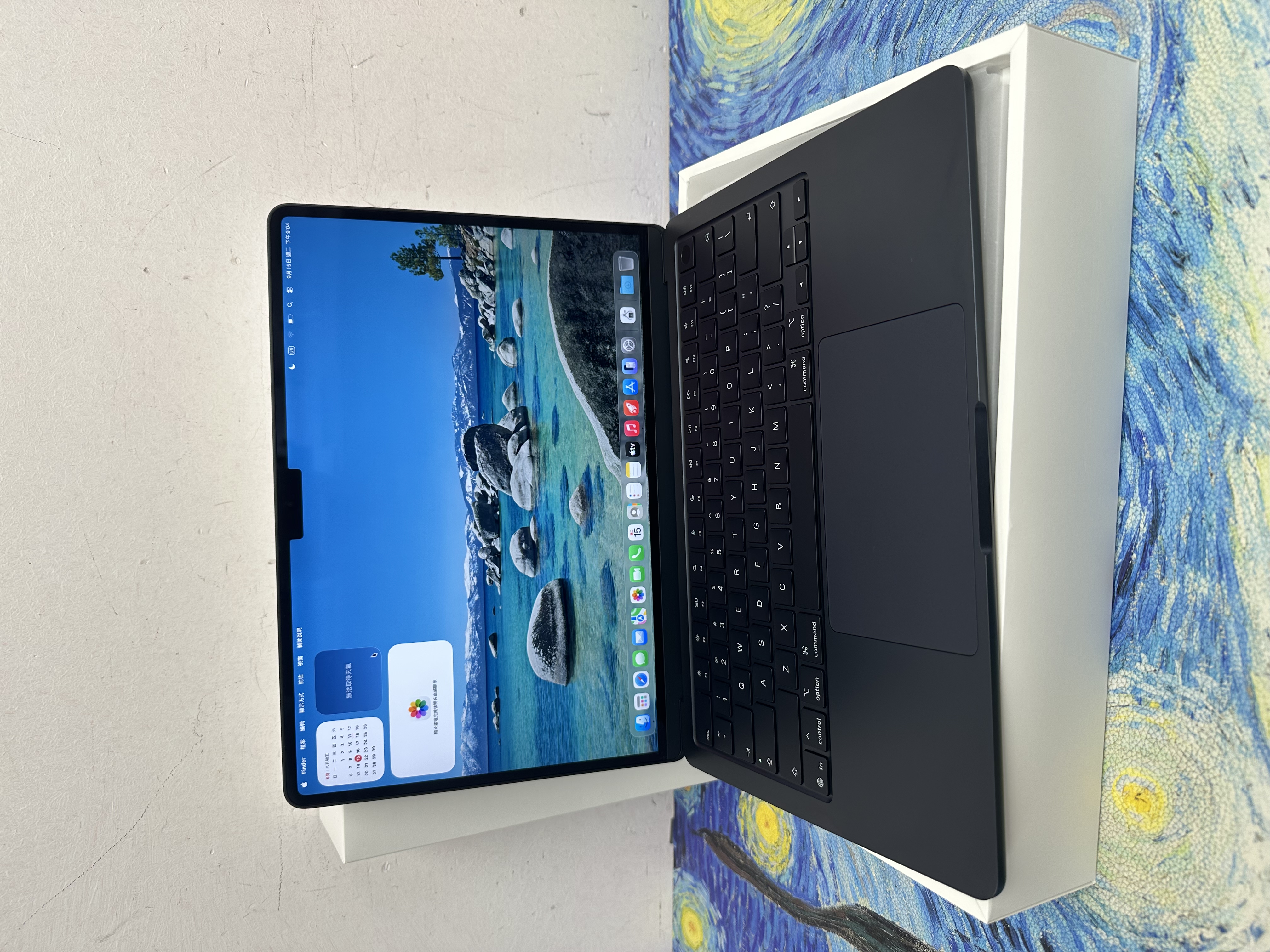 #6153 APPLE  MacBook Air M5 2026 M5 CPU/ 16GB Ram/1TB SSD/10核心GPU/Liquid Retina Mon/13吋/午夜藍色/Gaming Laptop / Notebook / 超強續航能力/ 原廠保養/ 文書機 / 畫圖 / 剪片 / Movie / Netflix / 香港行貨✨/ 全新質素🤩