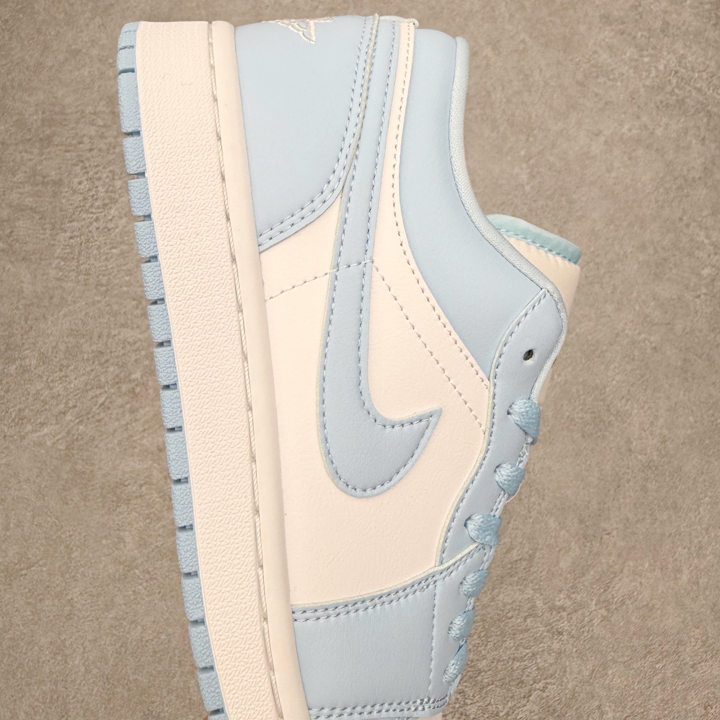 Air Jordan 1 Low DC0774-141