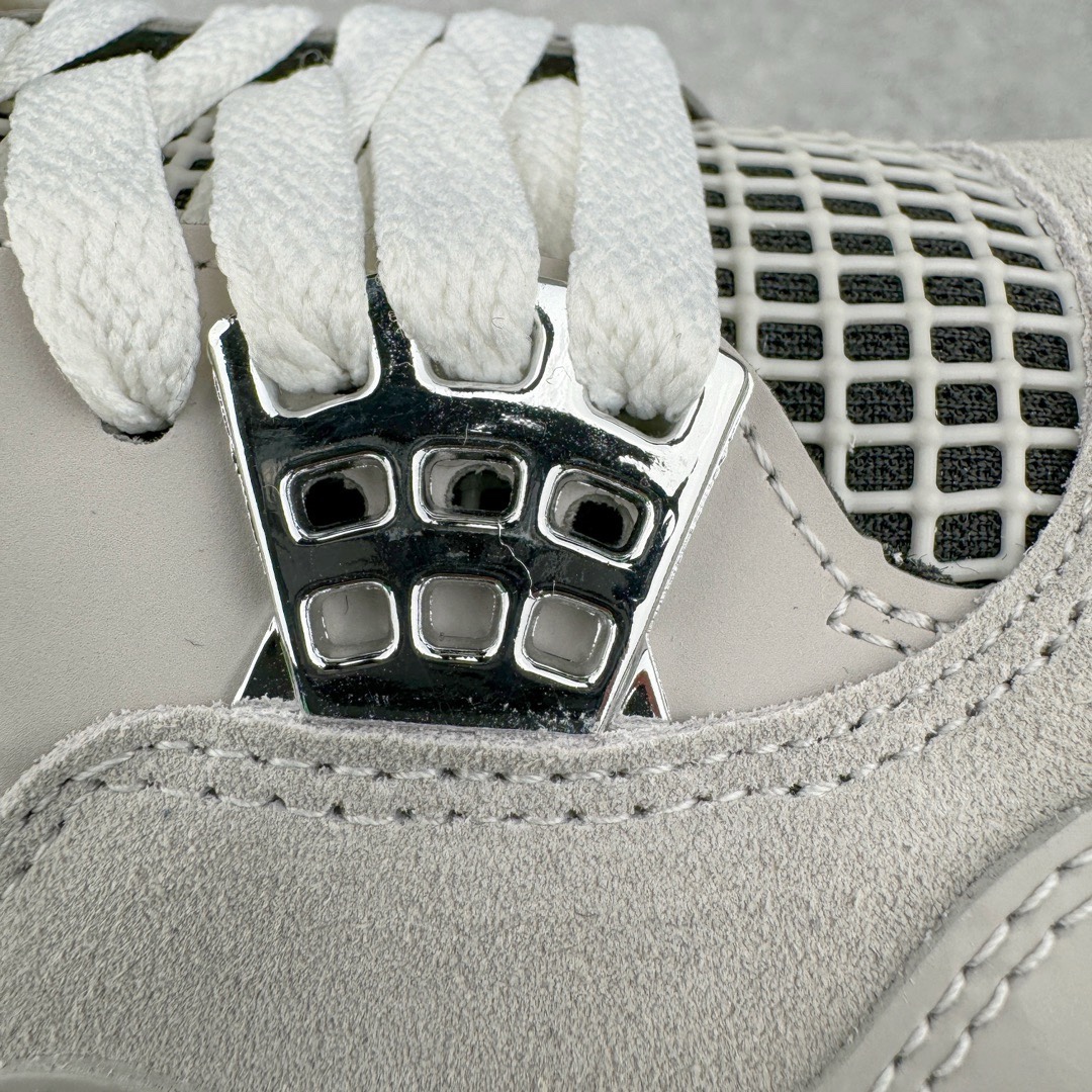 Air Jordan 4 Retro "Frozen Moments" AQ9129-001