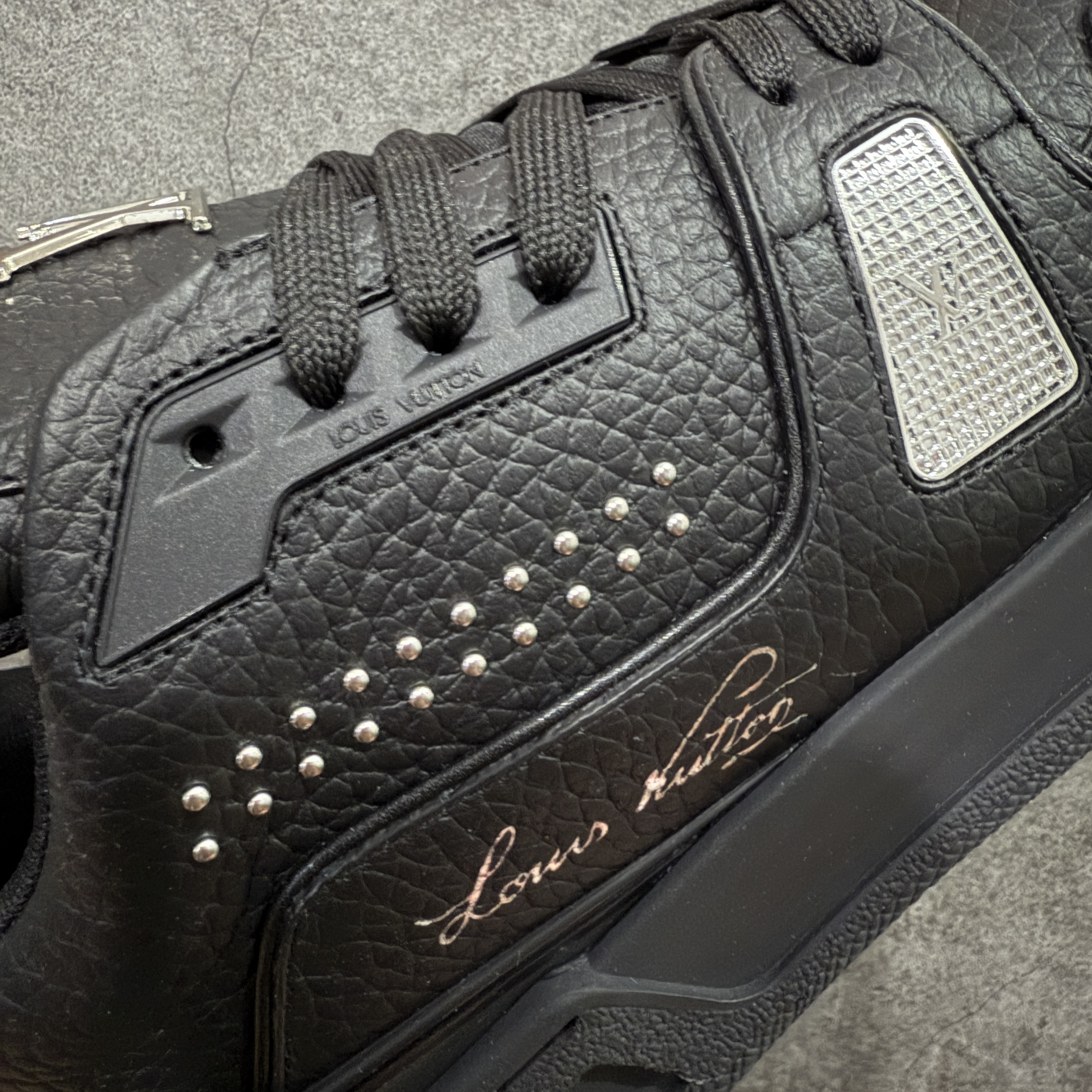 Louis Vuitton LV Trainer