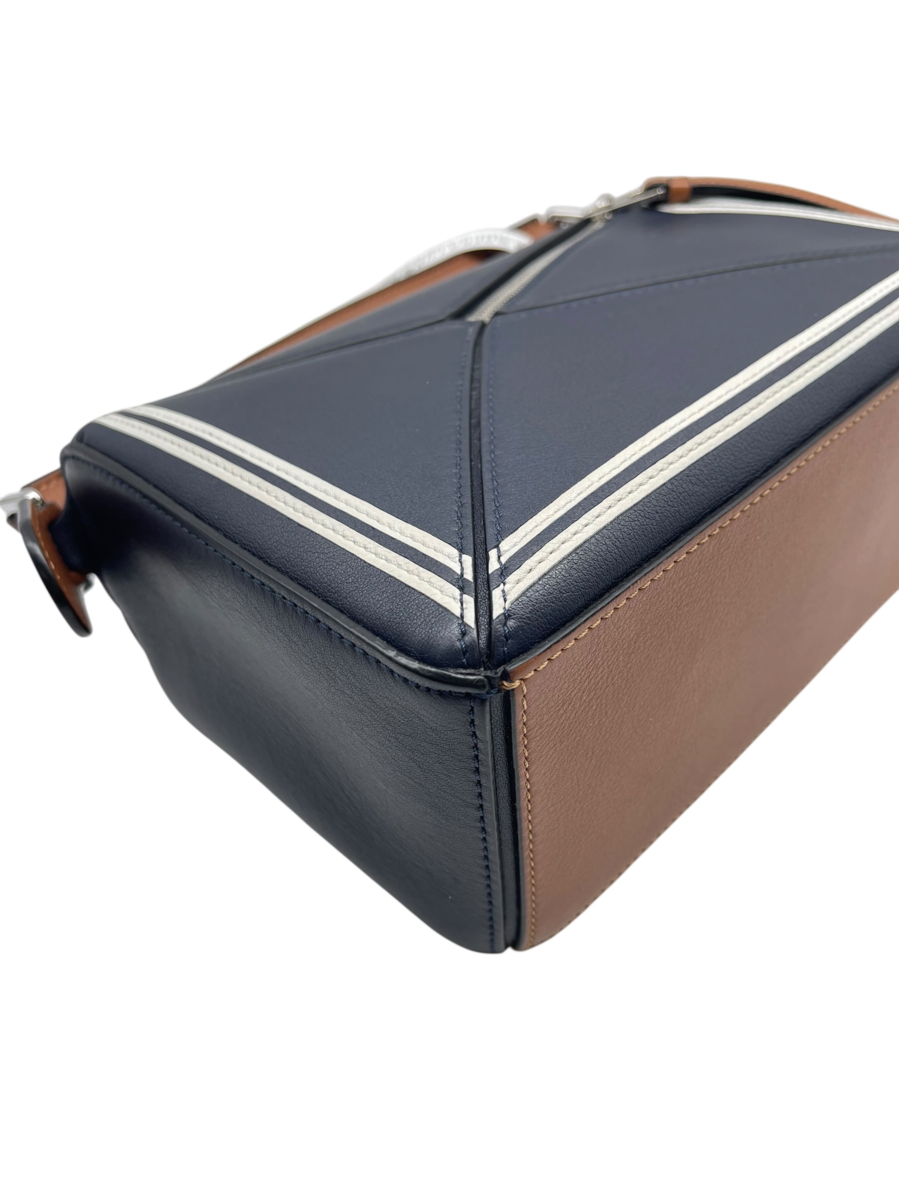 Pre-owned Loewe puzzle bag / Product Code: 072902