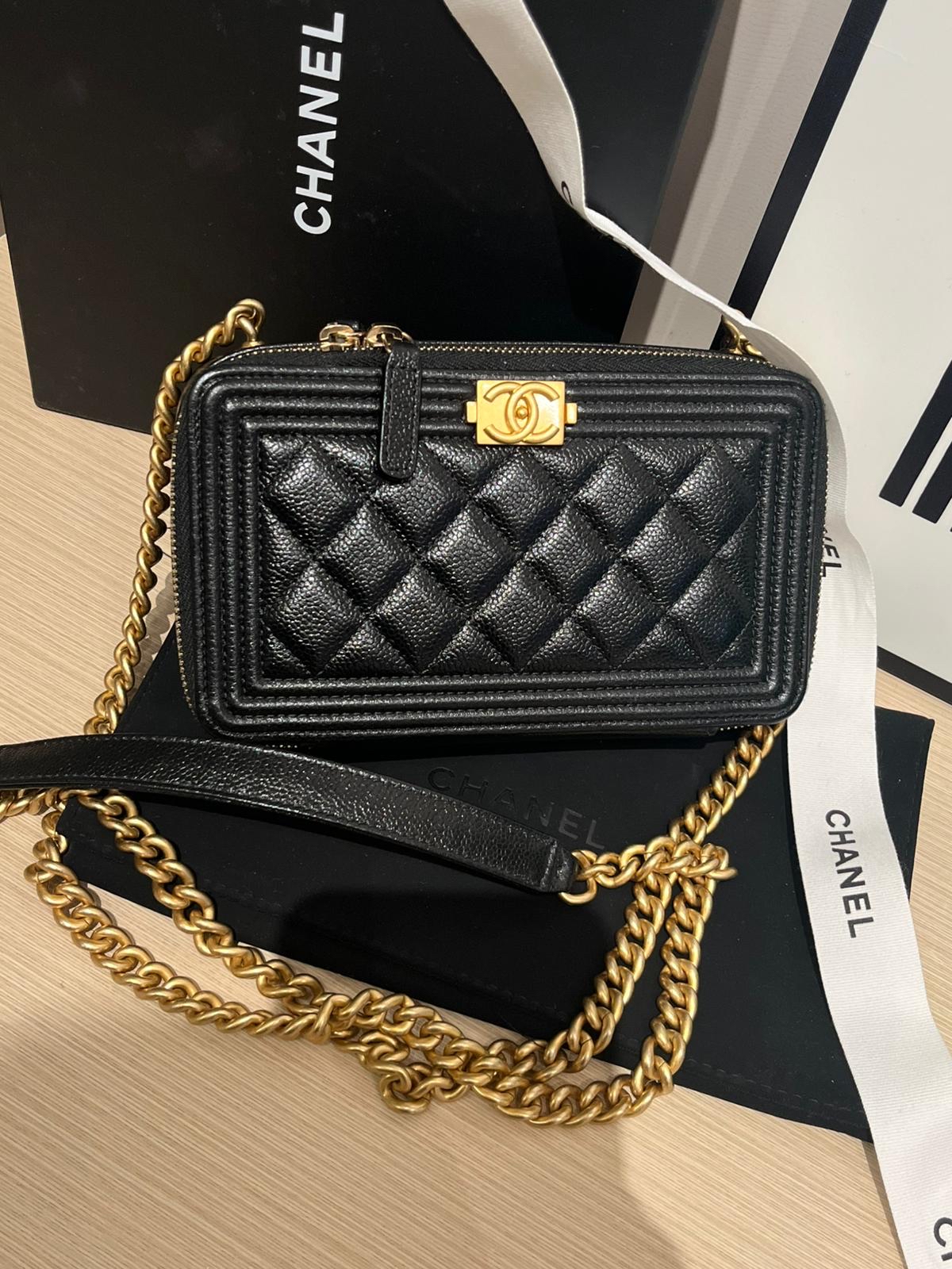 未使用品 Chanel clutch with chain 黑色荔枝牛皮金 BOY 100%Authentic,未使用品 ✅收據副本✅晶片✅dust bag✅盒