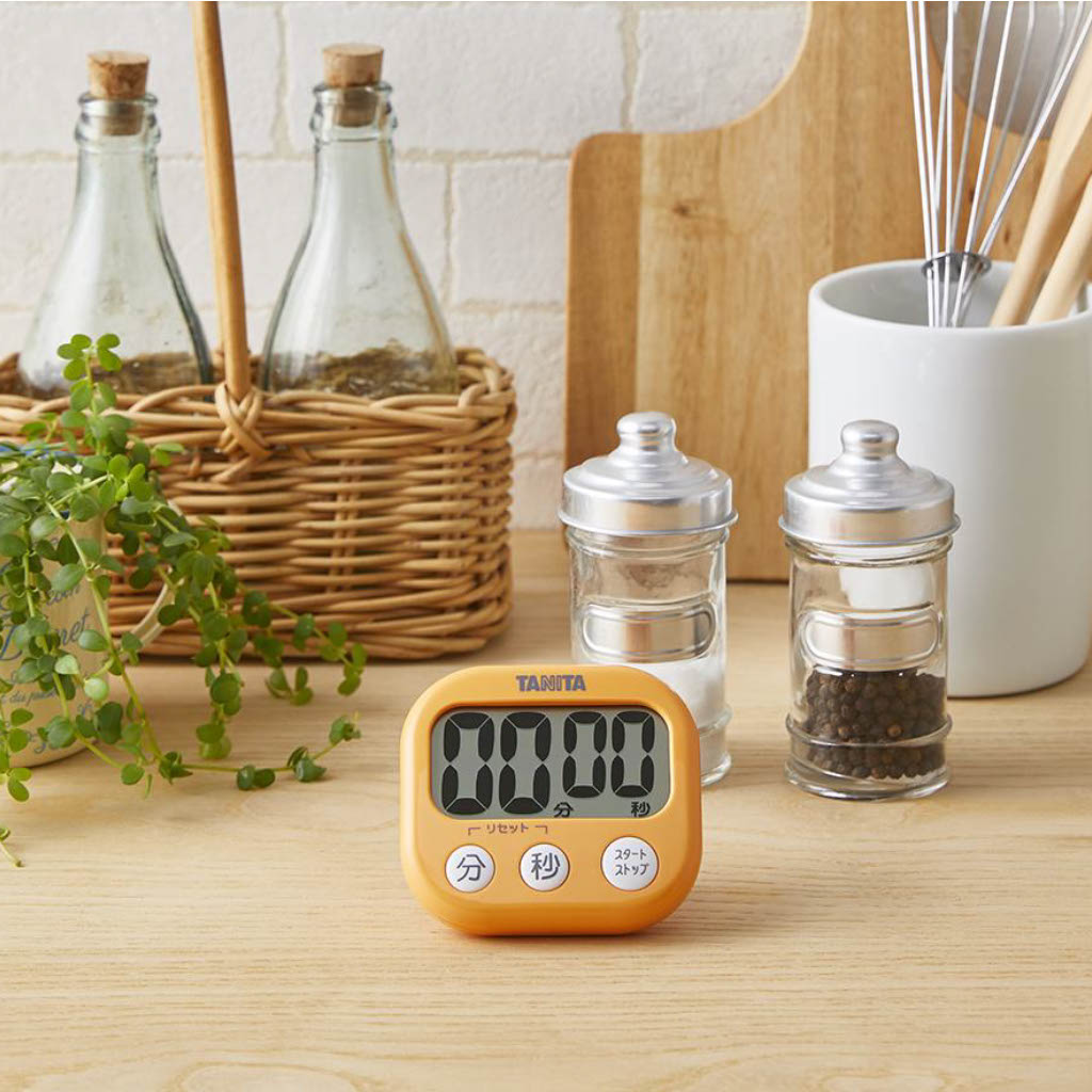 日本代購【 日本直送 Tanita 特大螢幕 大音量 附磁石及企架 超大字 計時器 Kitchen Timer Large Display TD-384 】 ﻿  