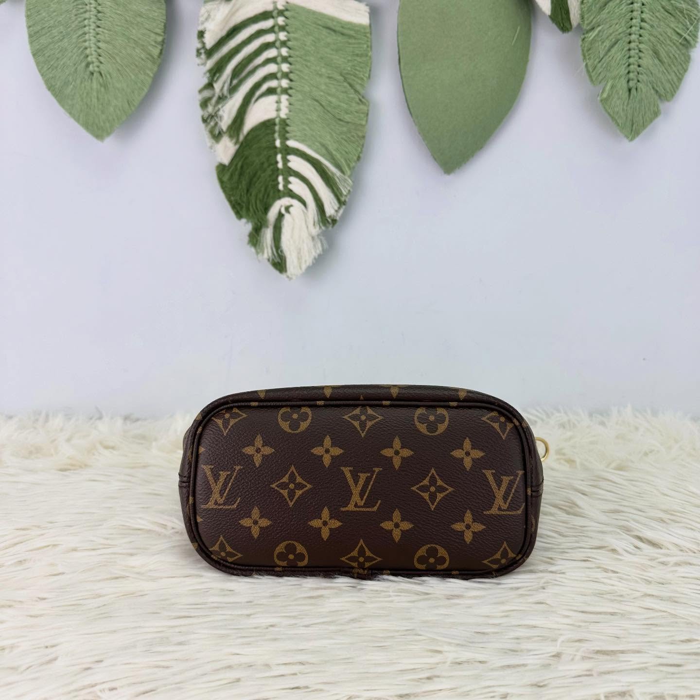 LV 🤍PRE OWNED NeverFull Inside Out BB 老花拼奶茶灰 晶片款🤎