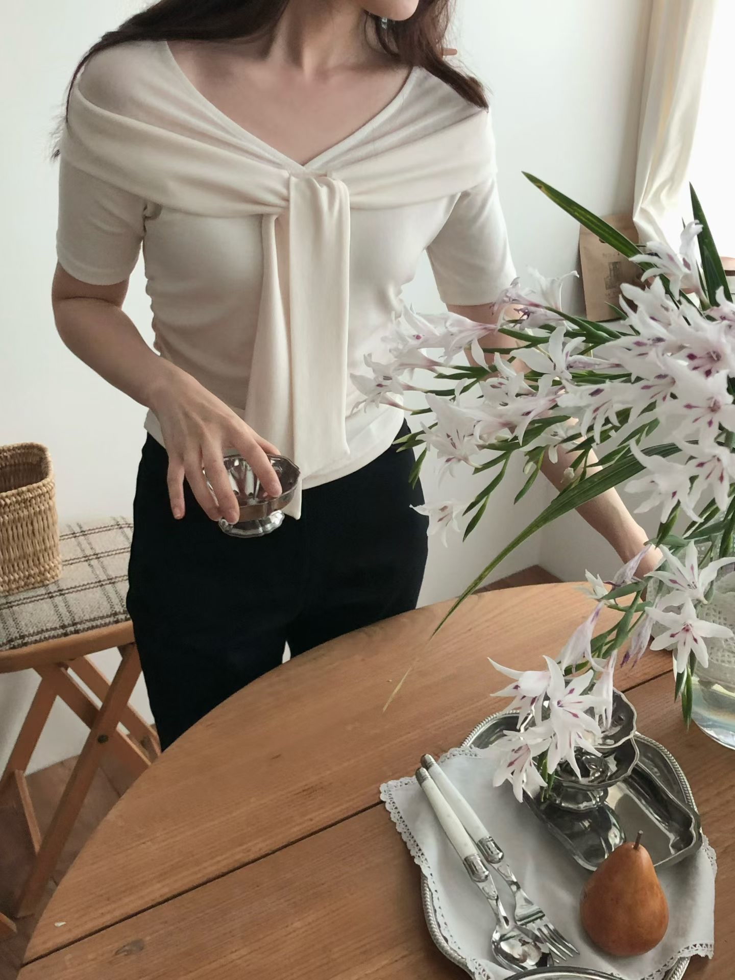 HA10 交叉垂墜領結假兩層修身上衣