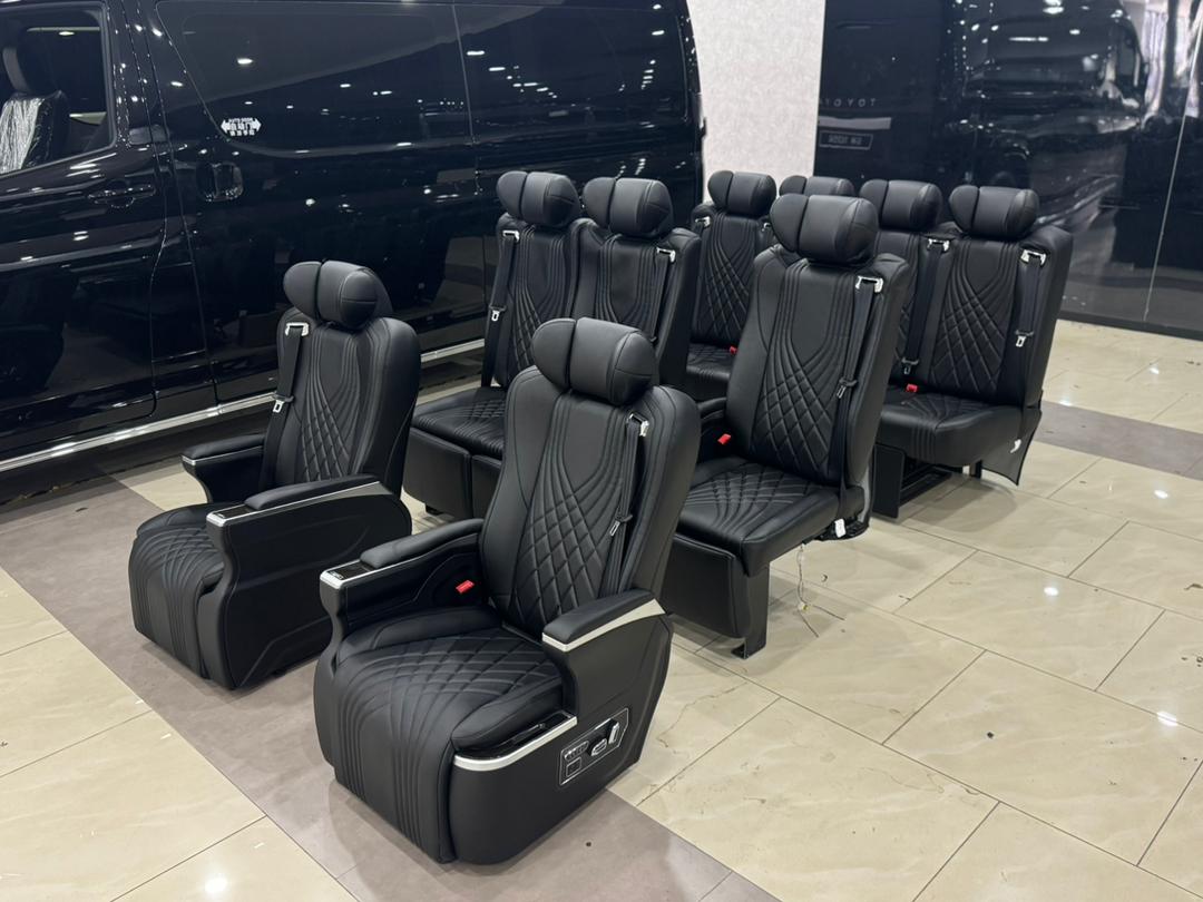 HIACE FULL SET PILOT SEAT / H300-ST-6013-KN