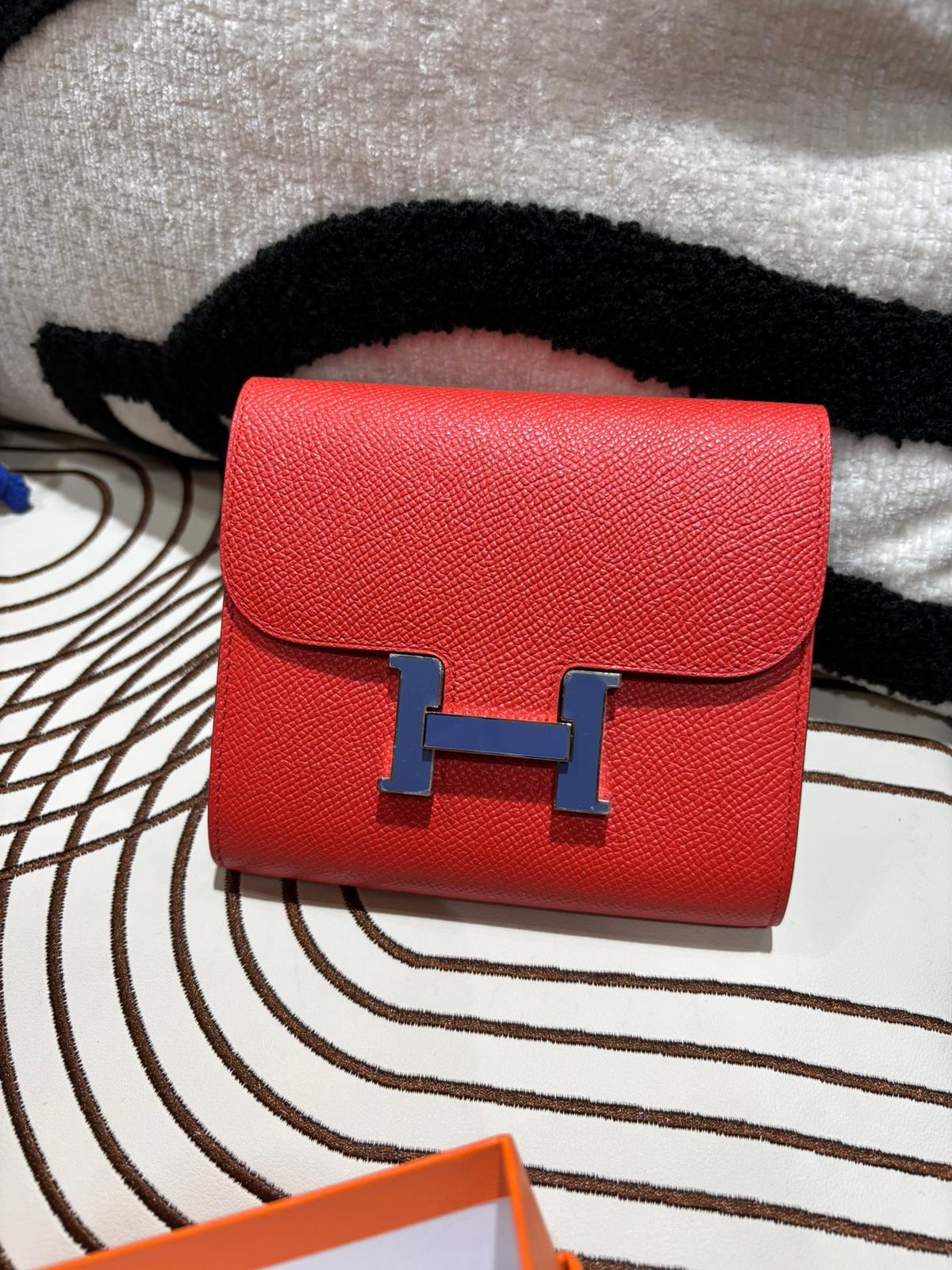 Hermes Constance Wallet Stamp C 100%Authentic, 98%New ✅Box