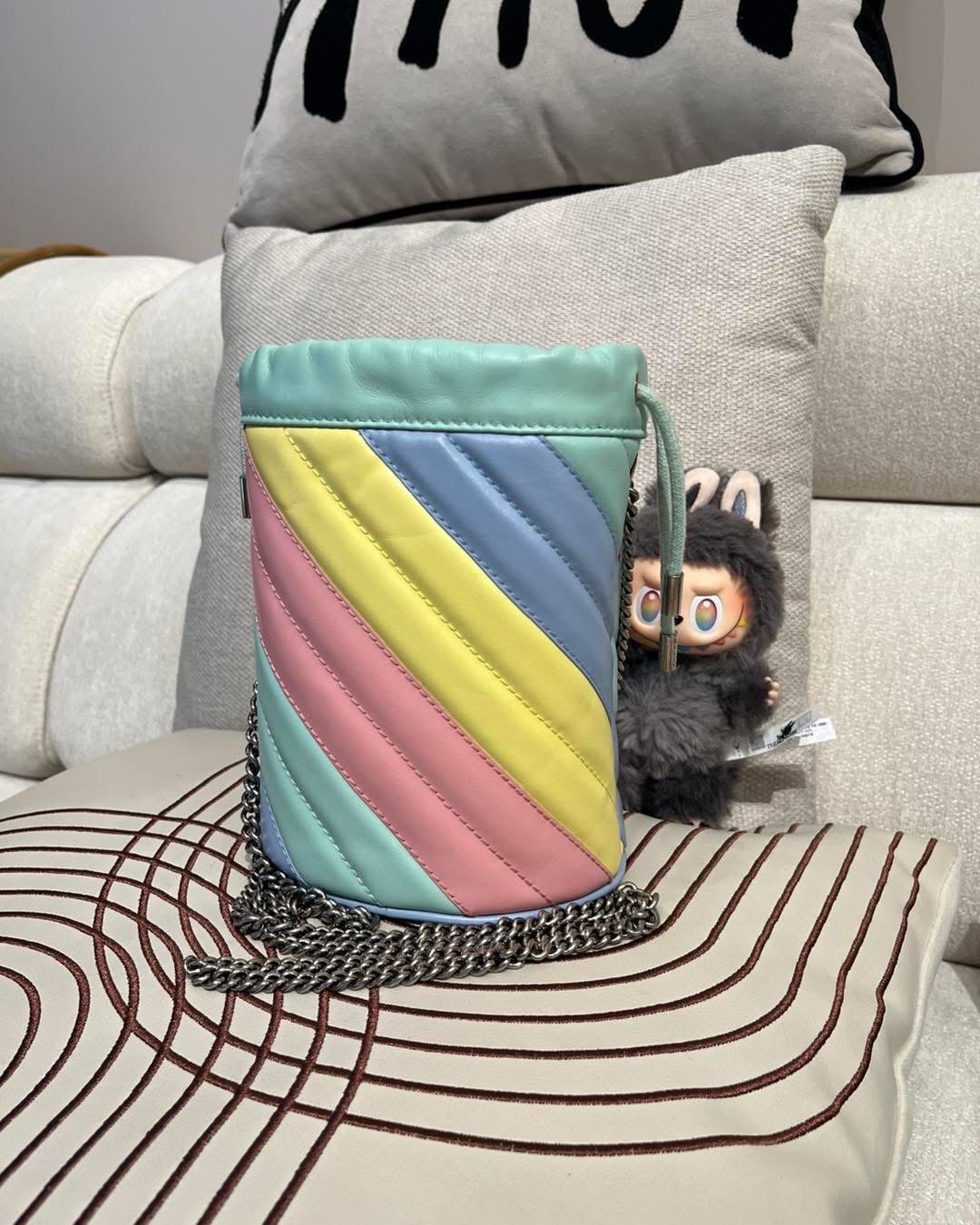 Gucci mini bucket bag 100%Authentic,98%new✅dust bag