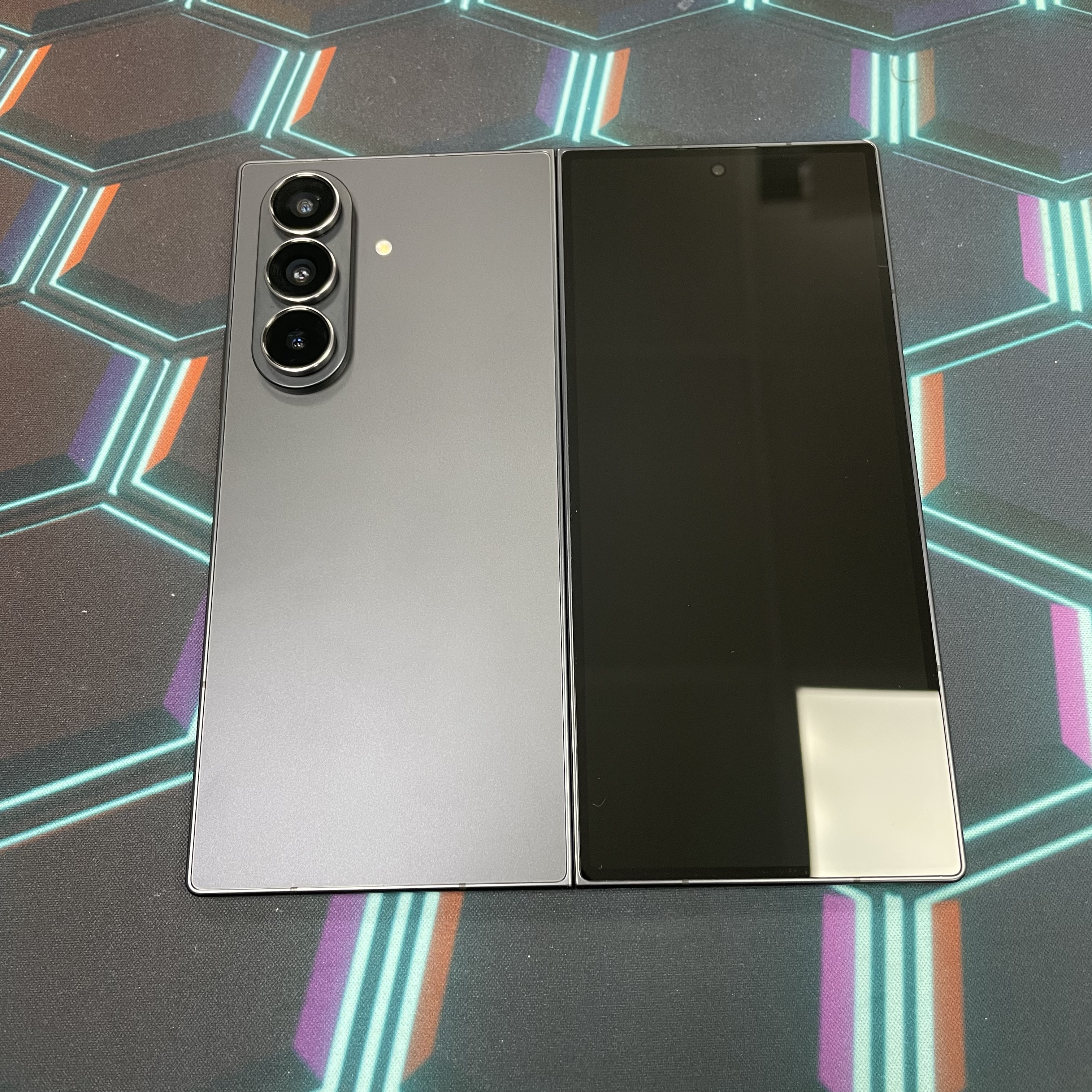 *6827 Galaxy Z Fold 7 勁靚機 16+1TB 黑色 black