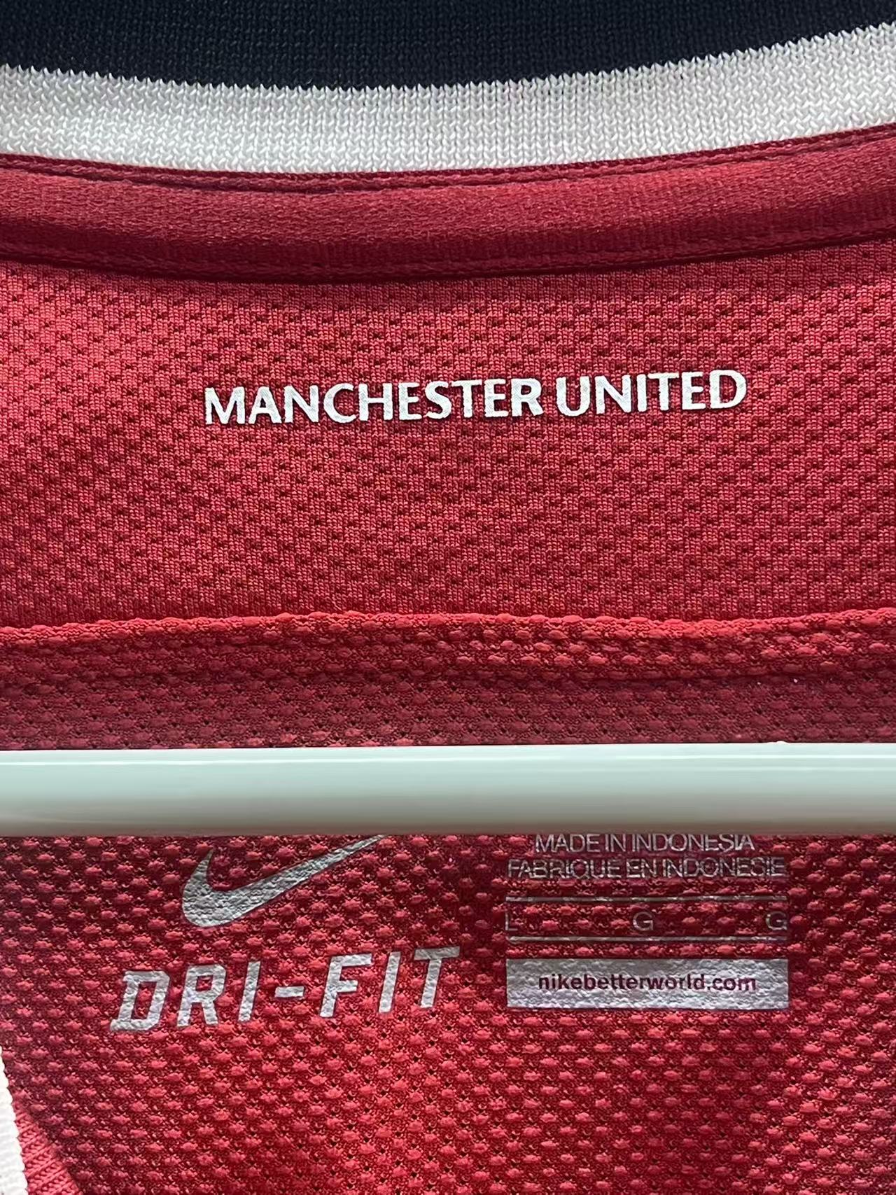 2011-12 Manchester United Home Long Sleeve Size L "BNWT"