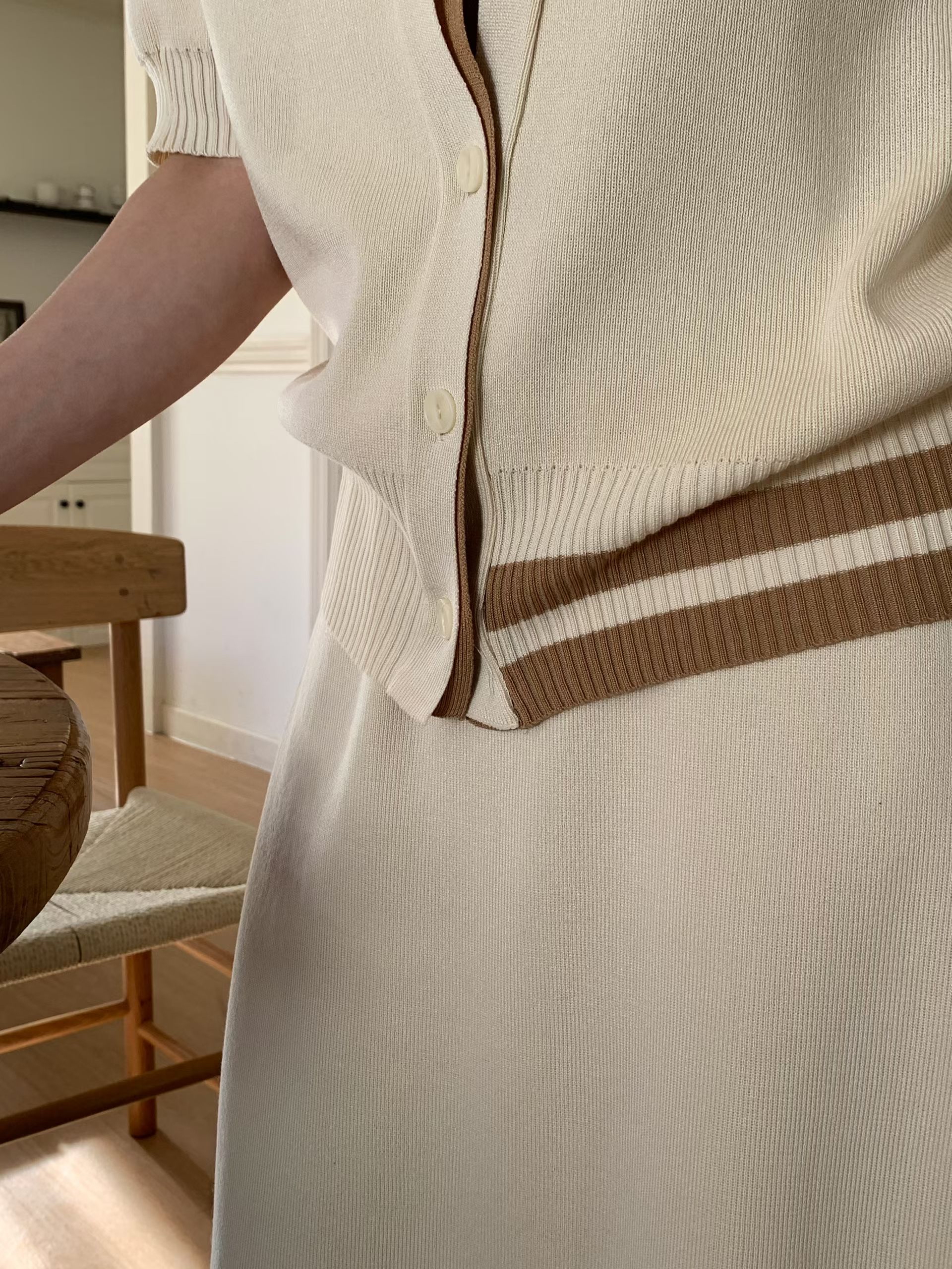 CT19 開鈕拼色外套+裙set 