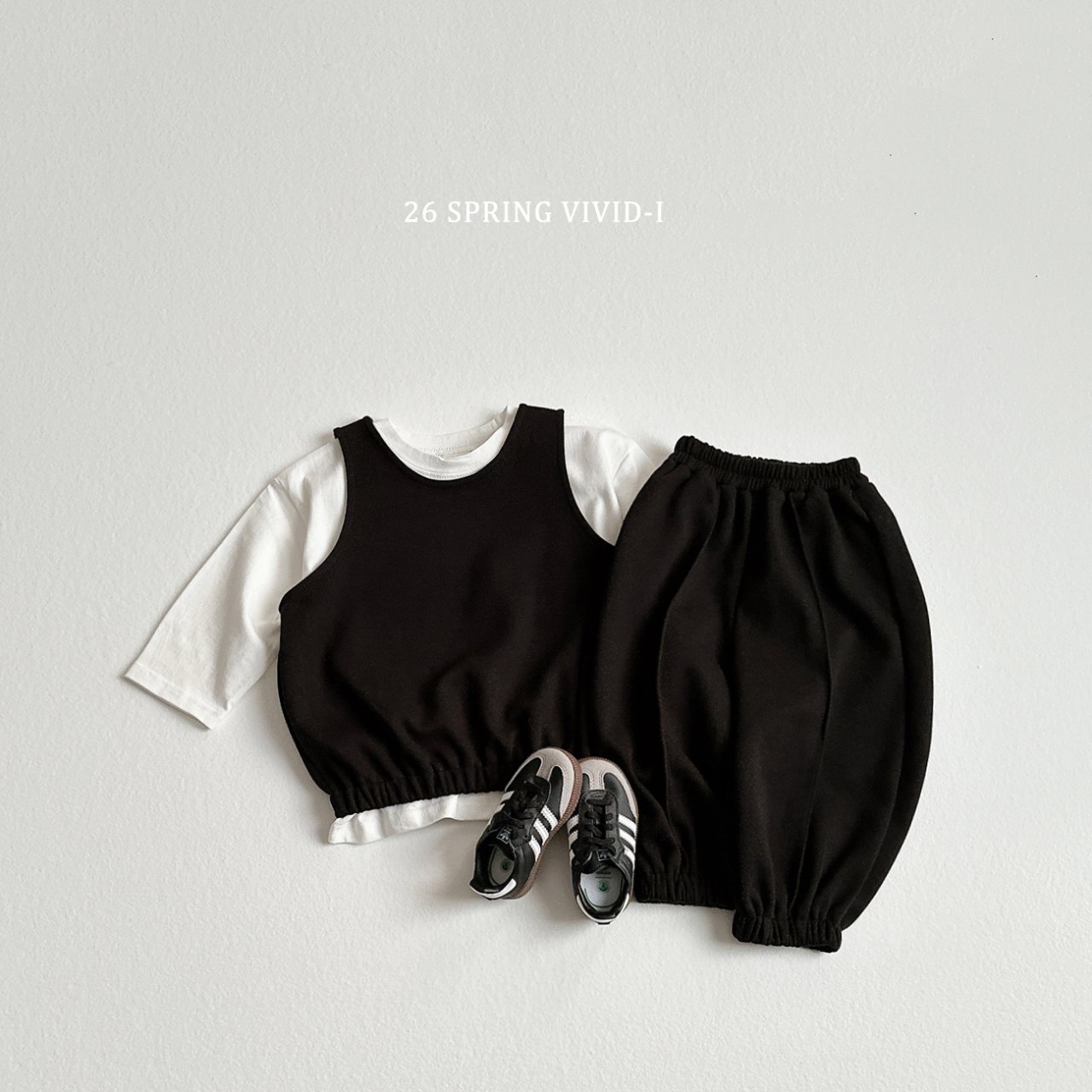 🌸預訂 韓國直送🌸🇰🇷VIVIDI三色微笑標籤背心上下套裝