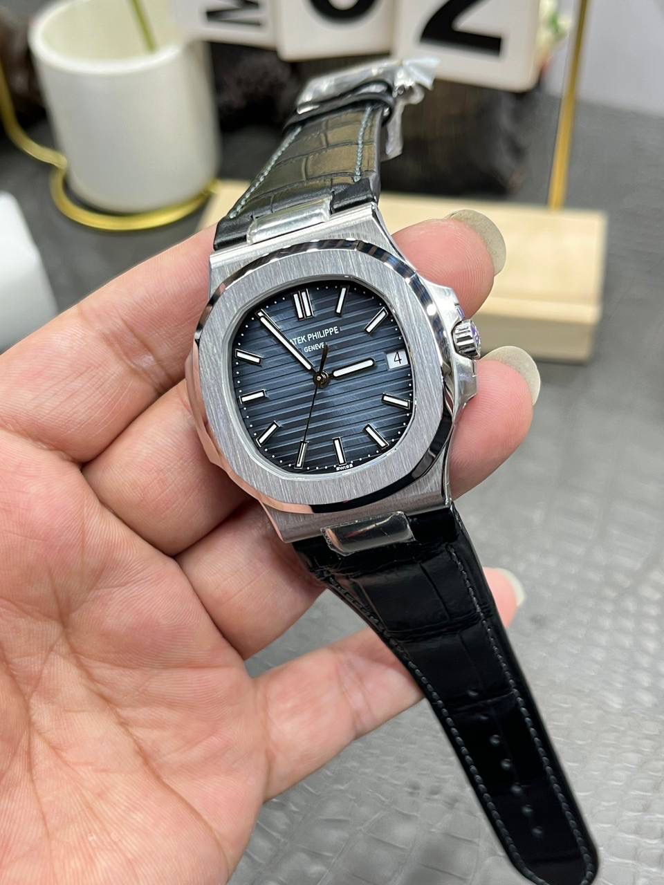 百达翡丽鹦鹉螺5711系列/蓝盘白钢鳄鱼皮带款/40mm*8.3mm/Cal.324全自动一体机械机芯😍💯🤍