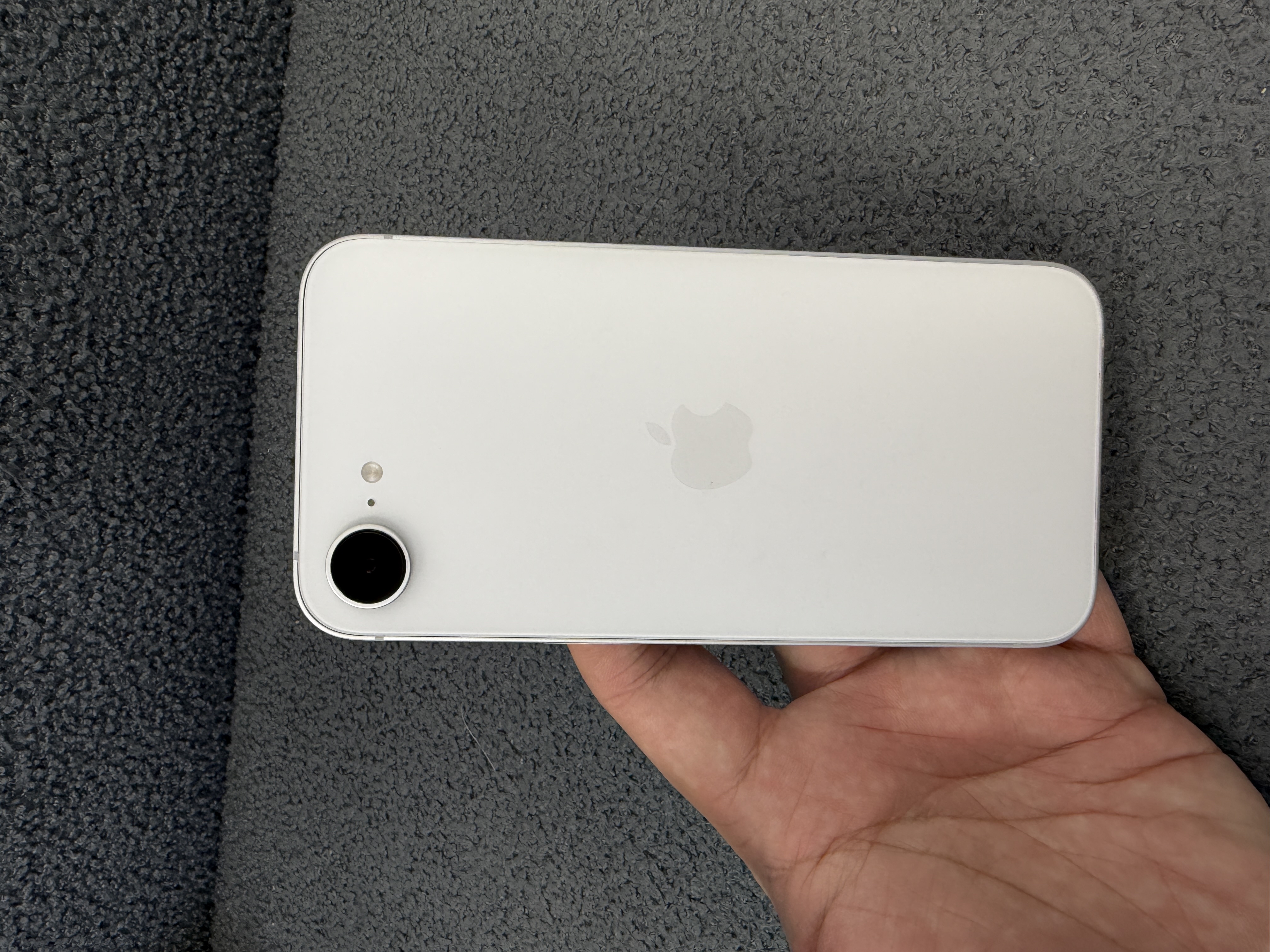 #8067 16e 128gb 完美機 電100 白 white